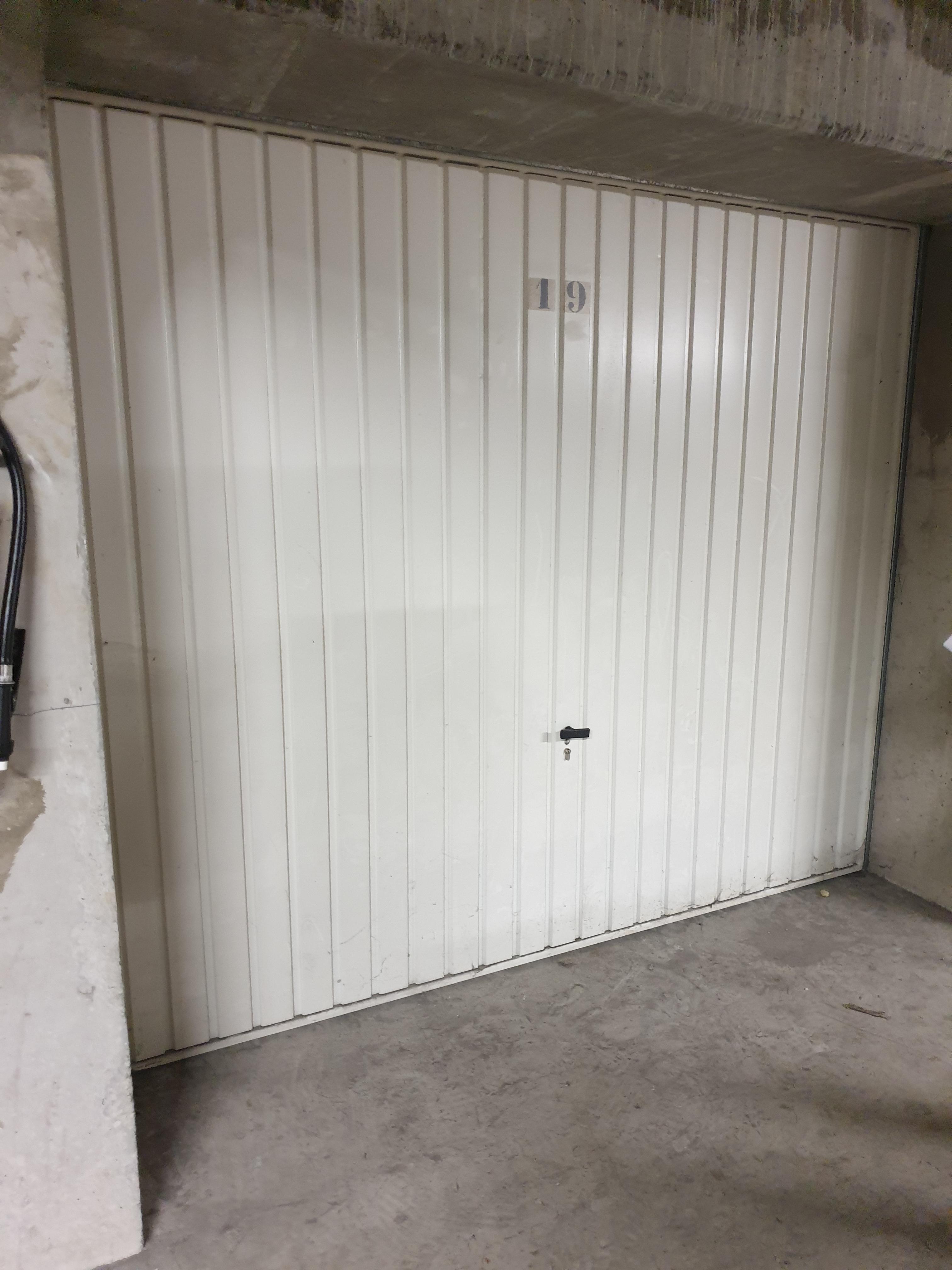 Location garage sécurisé de 16m² à Mulhouse