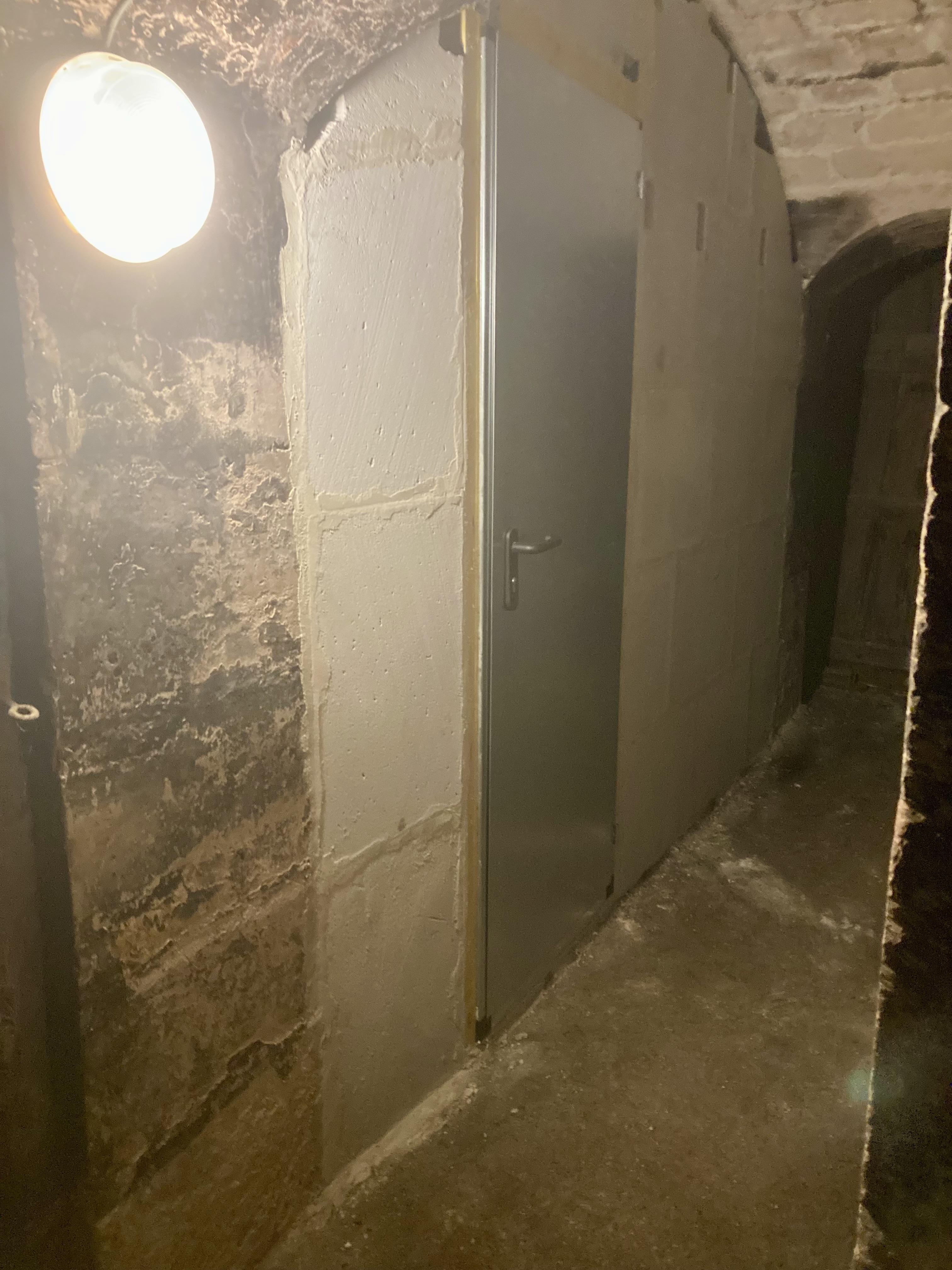 CAVE 8M2 QUARTIER BOURSE