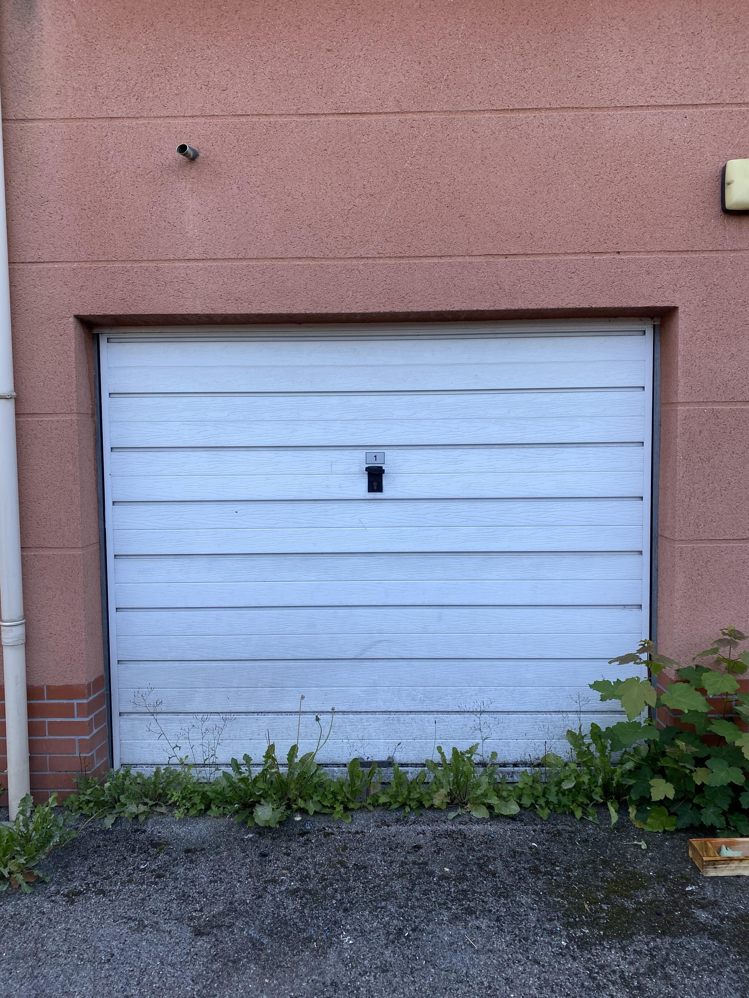 Garage de 20m² à louer