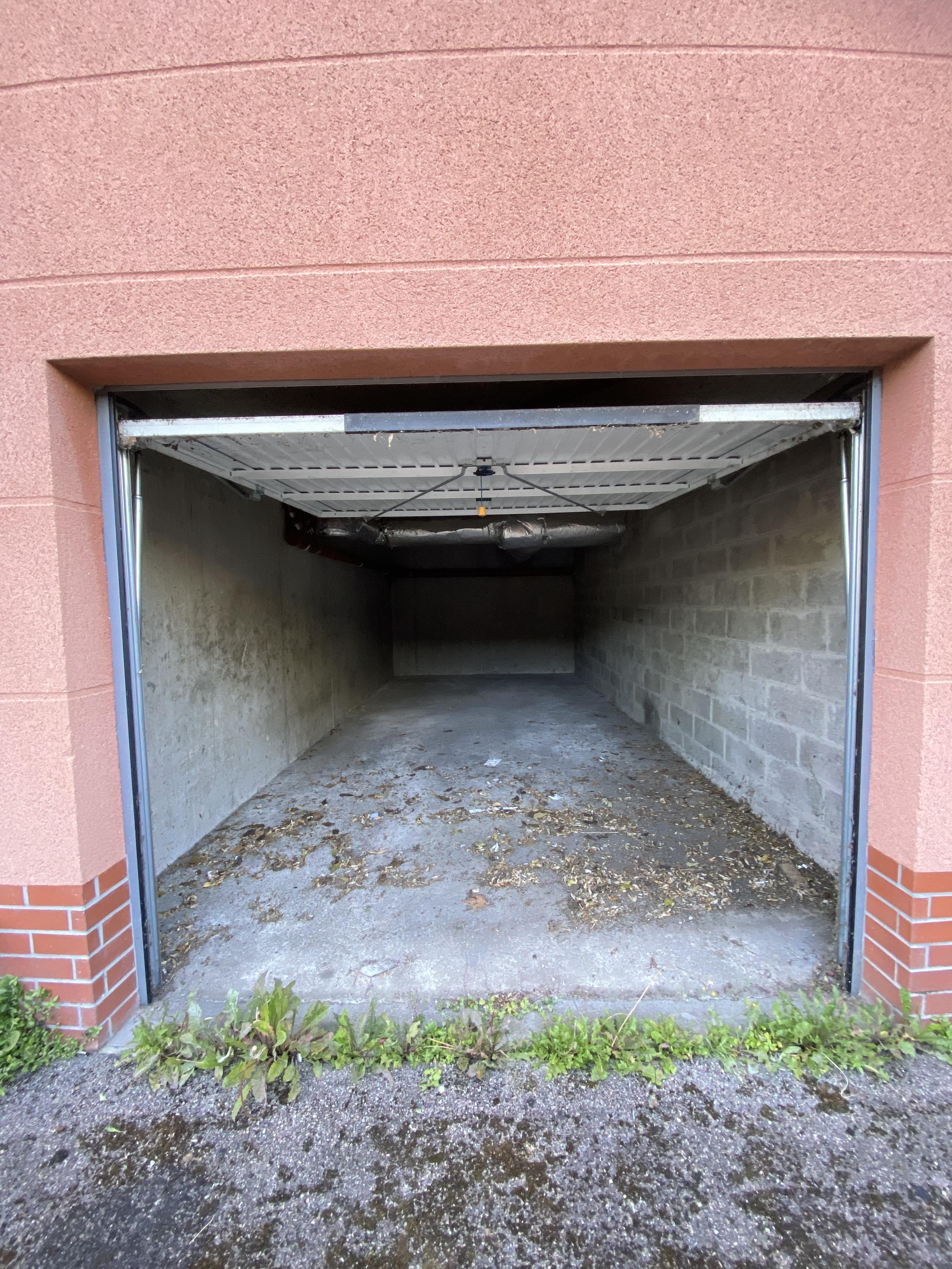 Garage de 23m² à louer