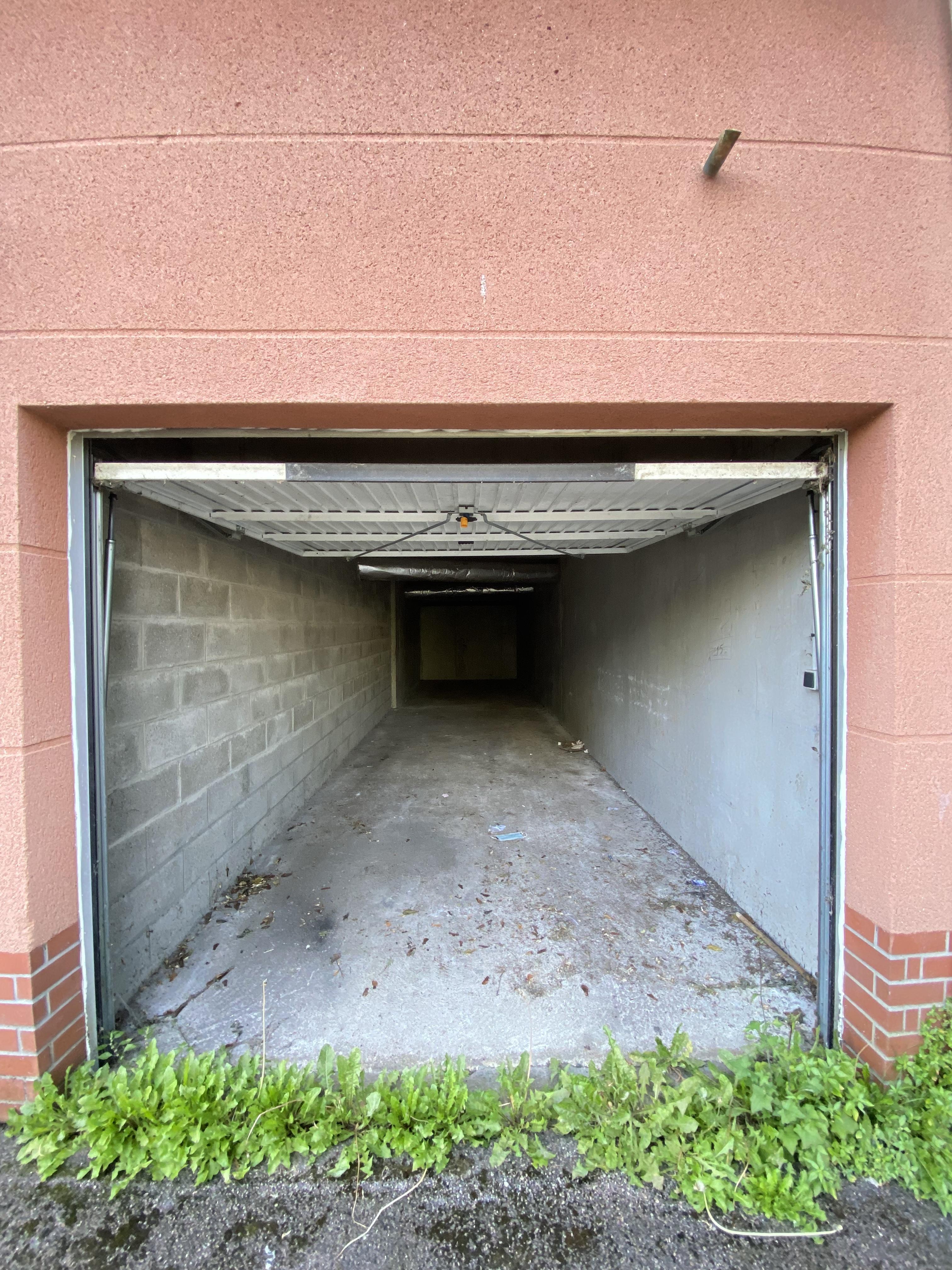 Garage de 31m² à louer