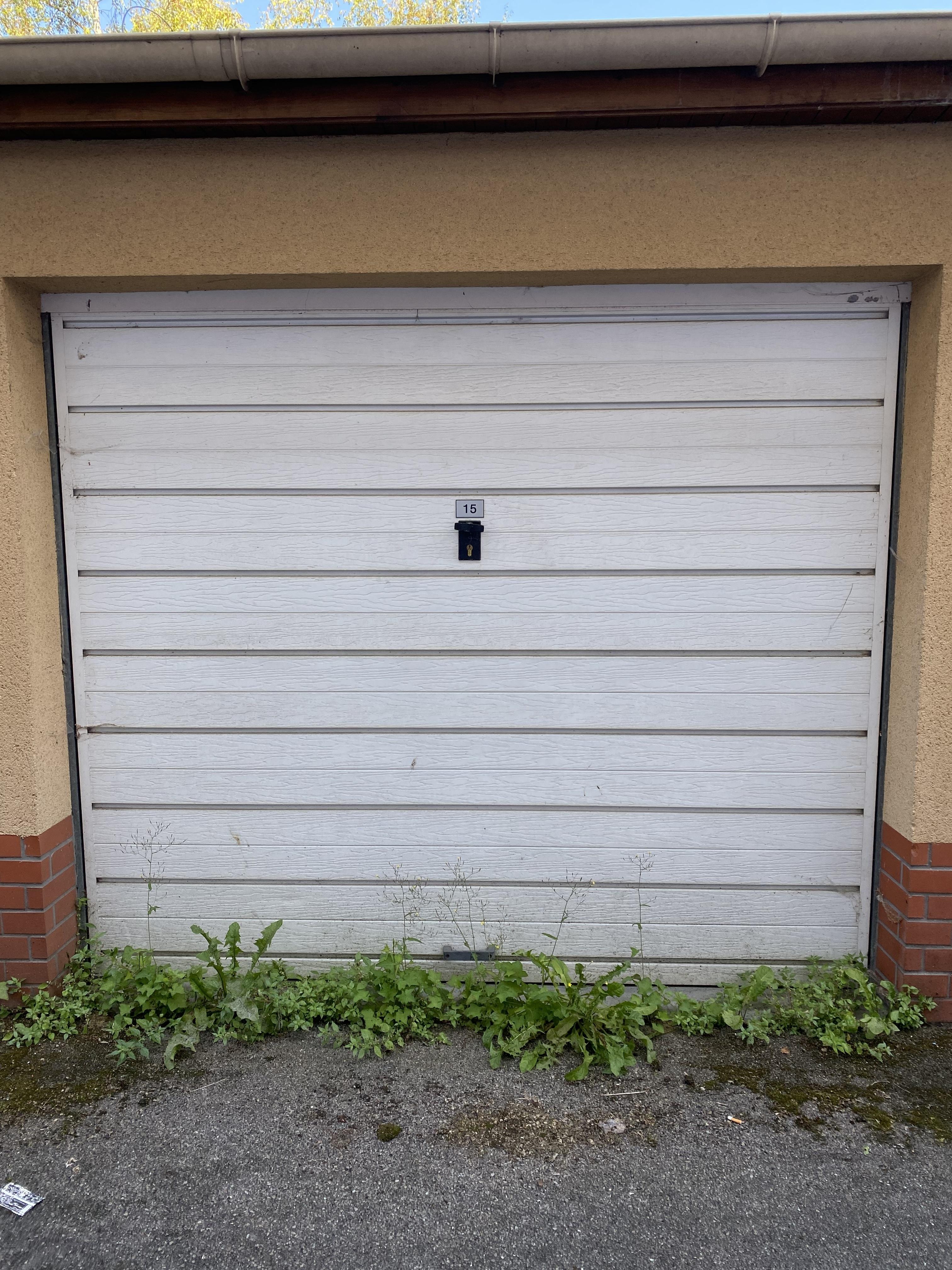 Garage/box de 14m² à louer