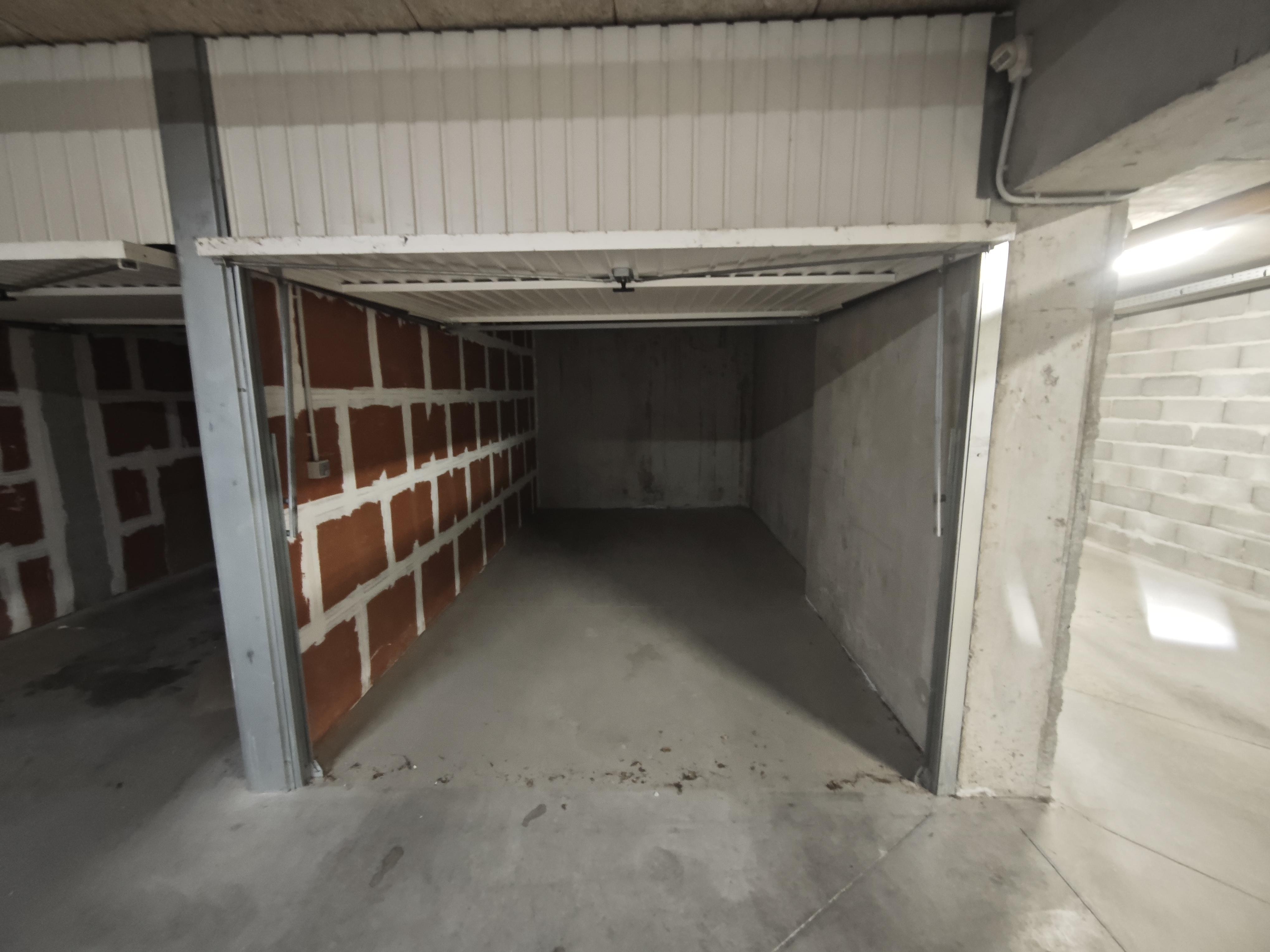 Garage/Box - 13m² à Clermont-Ferrand