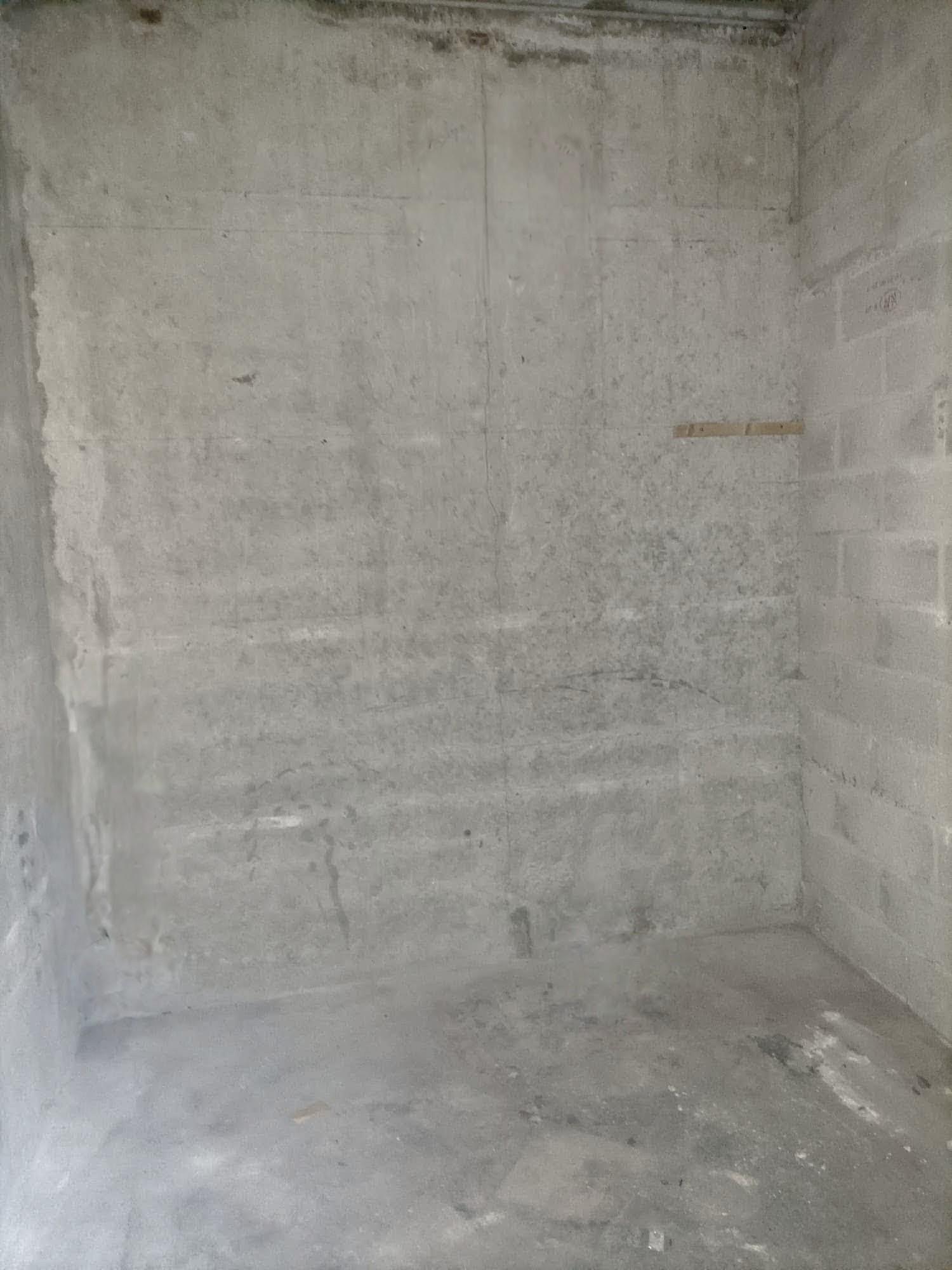 Local / box / cave 13m² (40m³) à