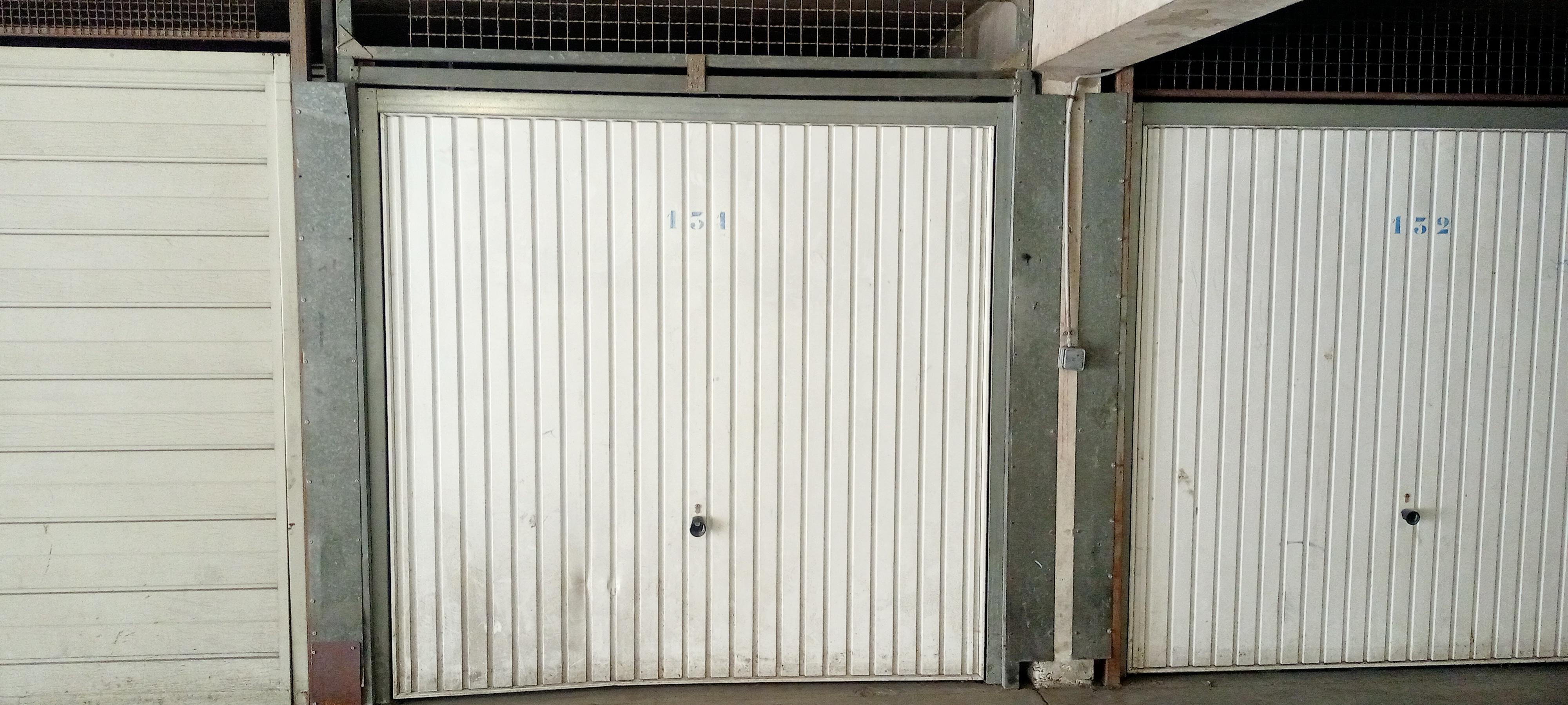 Garage/ Box 10m² à Soissons