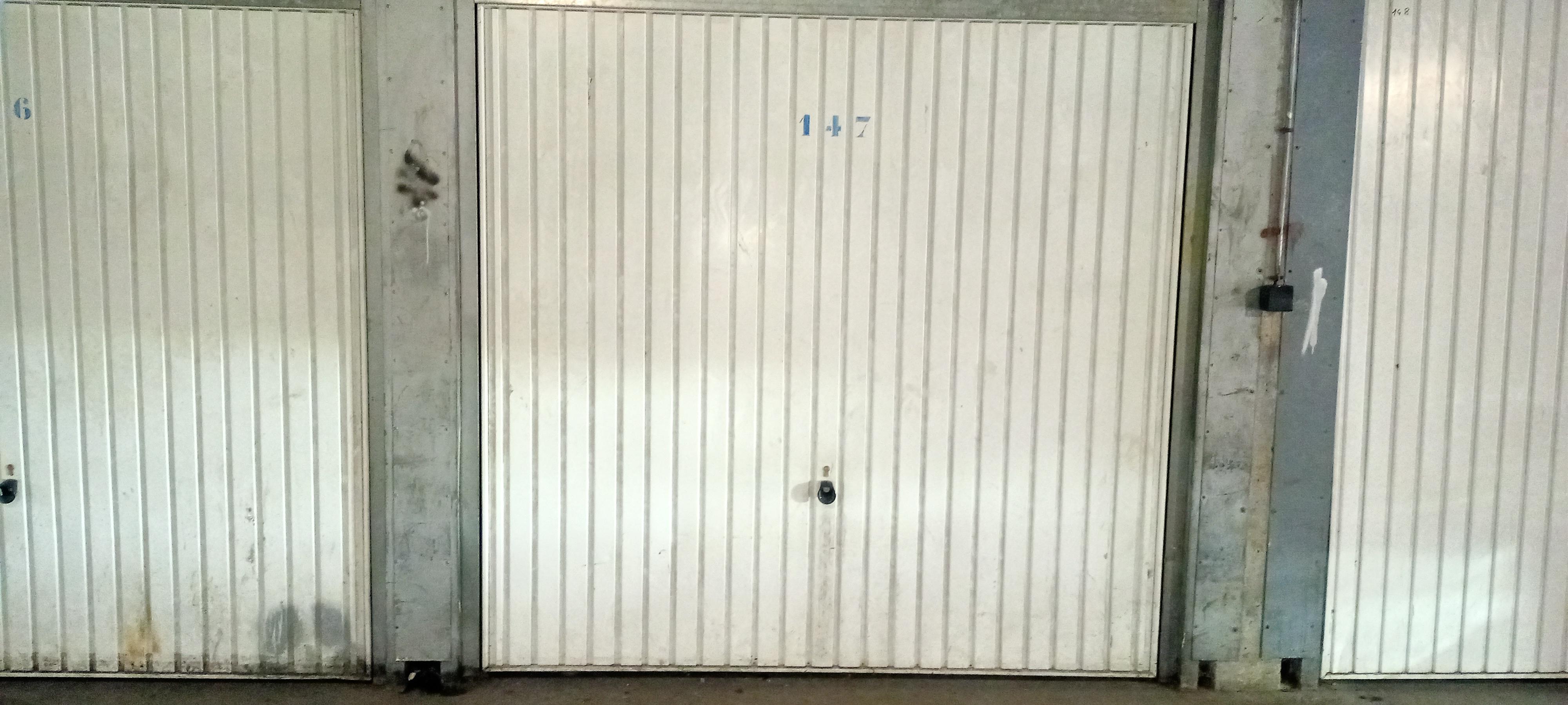 Garage/ Box 10m² à Soissons