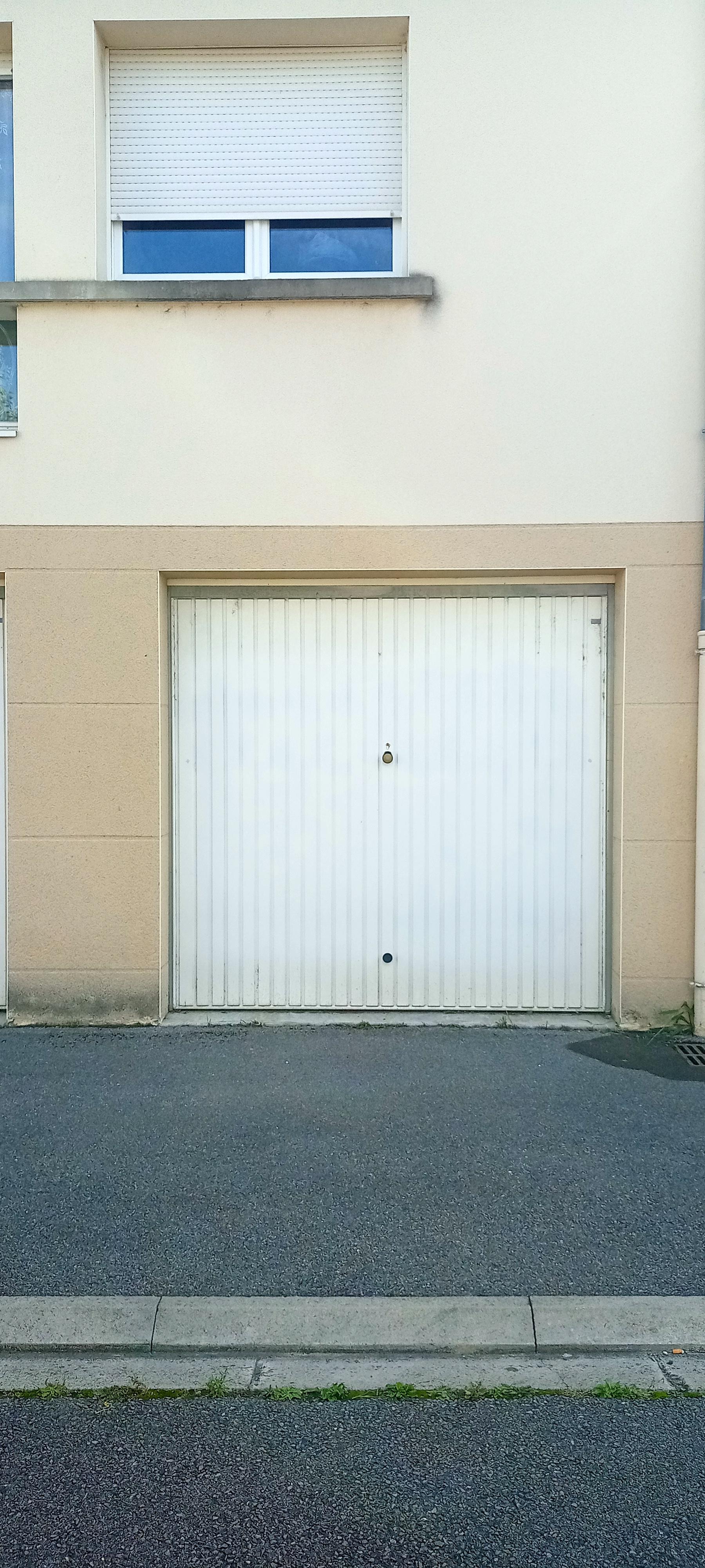 Garage - 18m² à Soissons