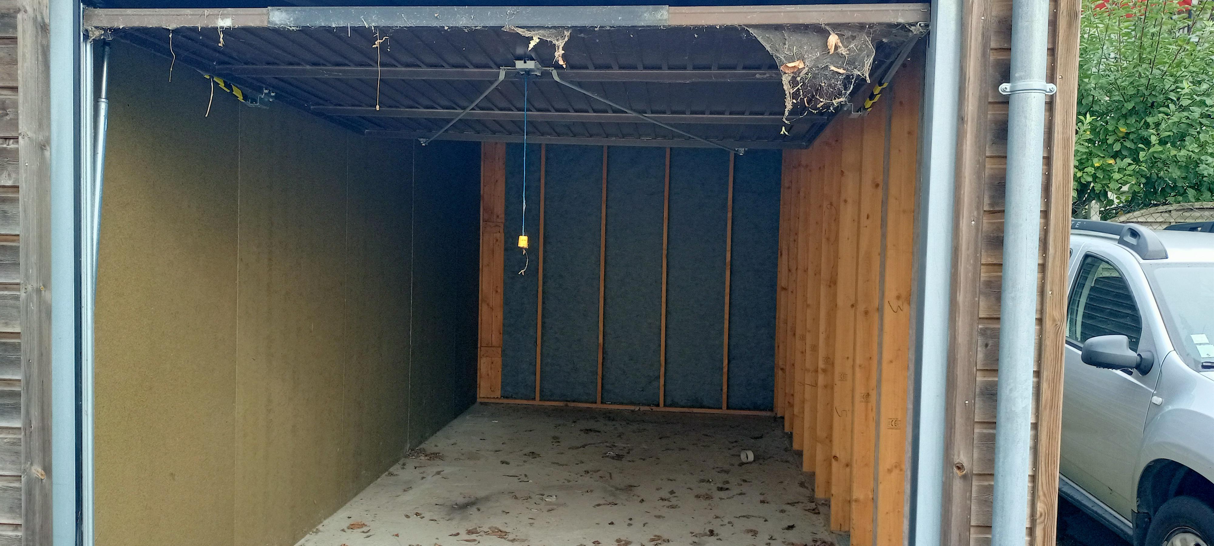 Garage/box de stockage 13m2 à Villers-Cotterêts