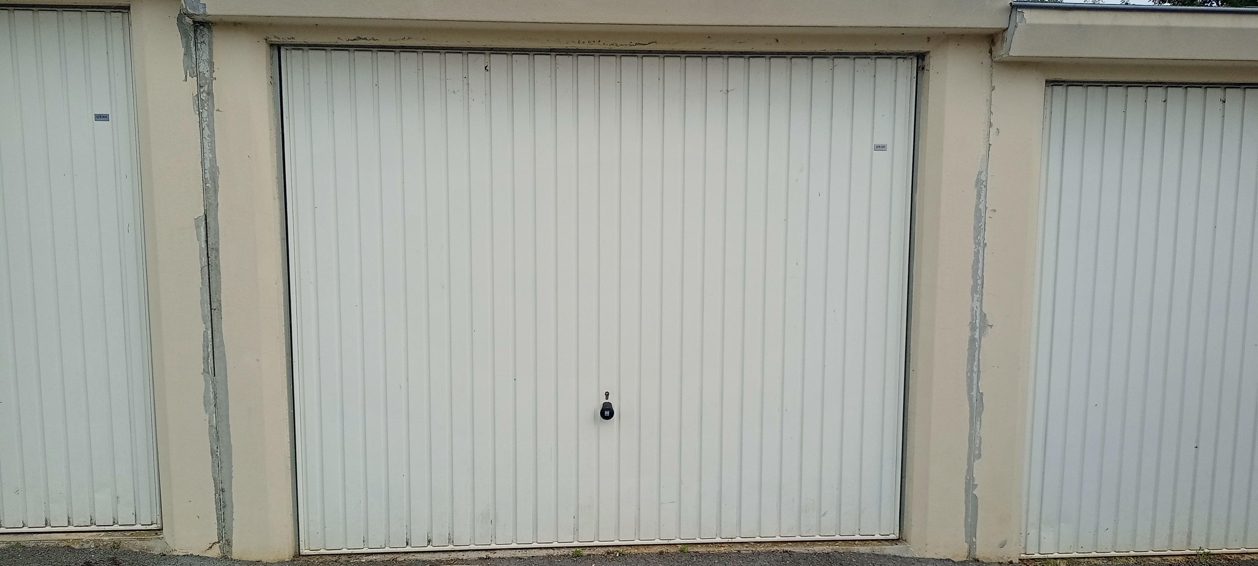 Garage/box de stockage 18m2 à Braine