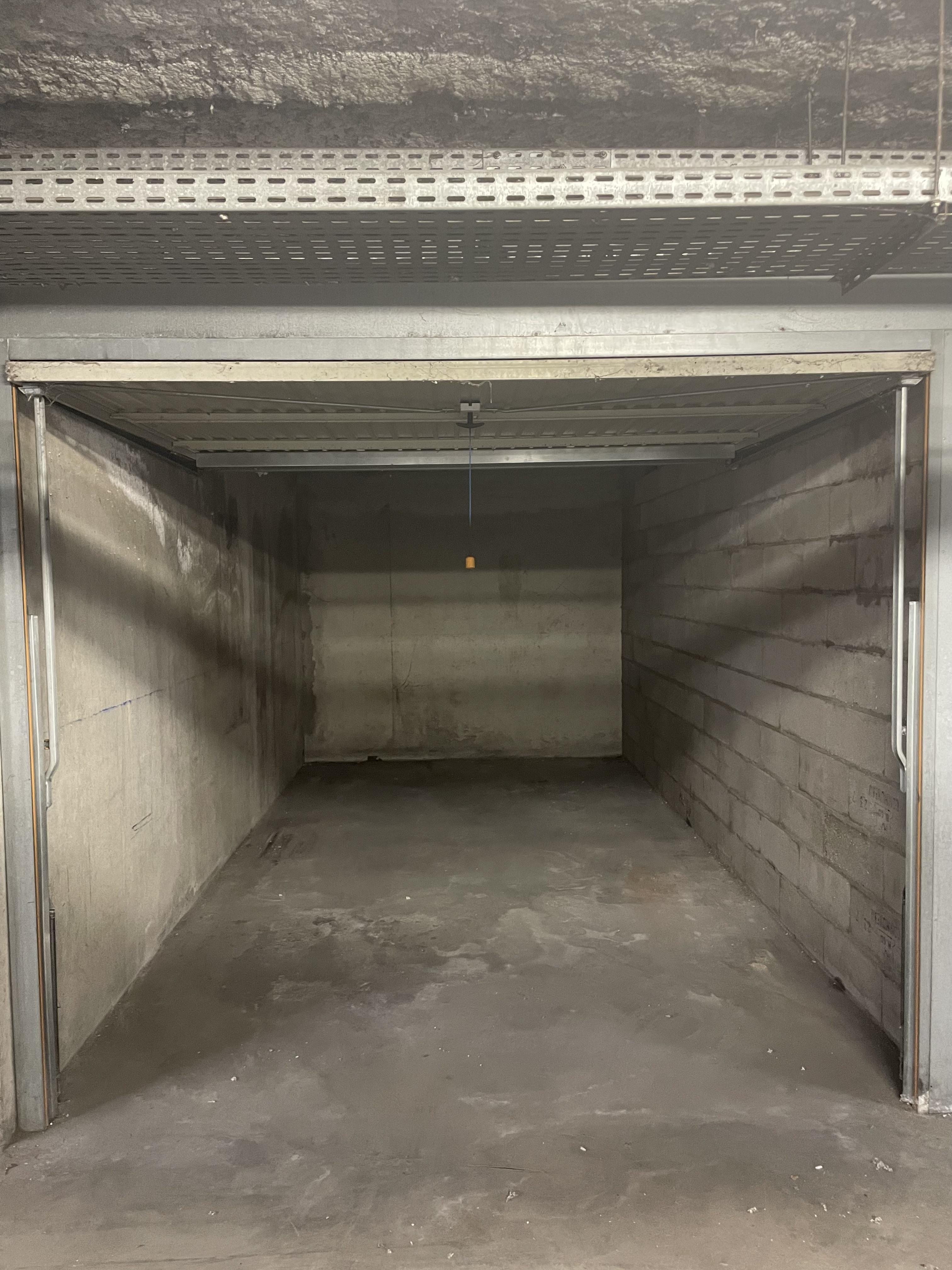 Garage Box 12m² - Saint-Jean-de-Braye