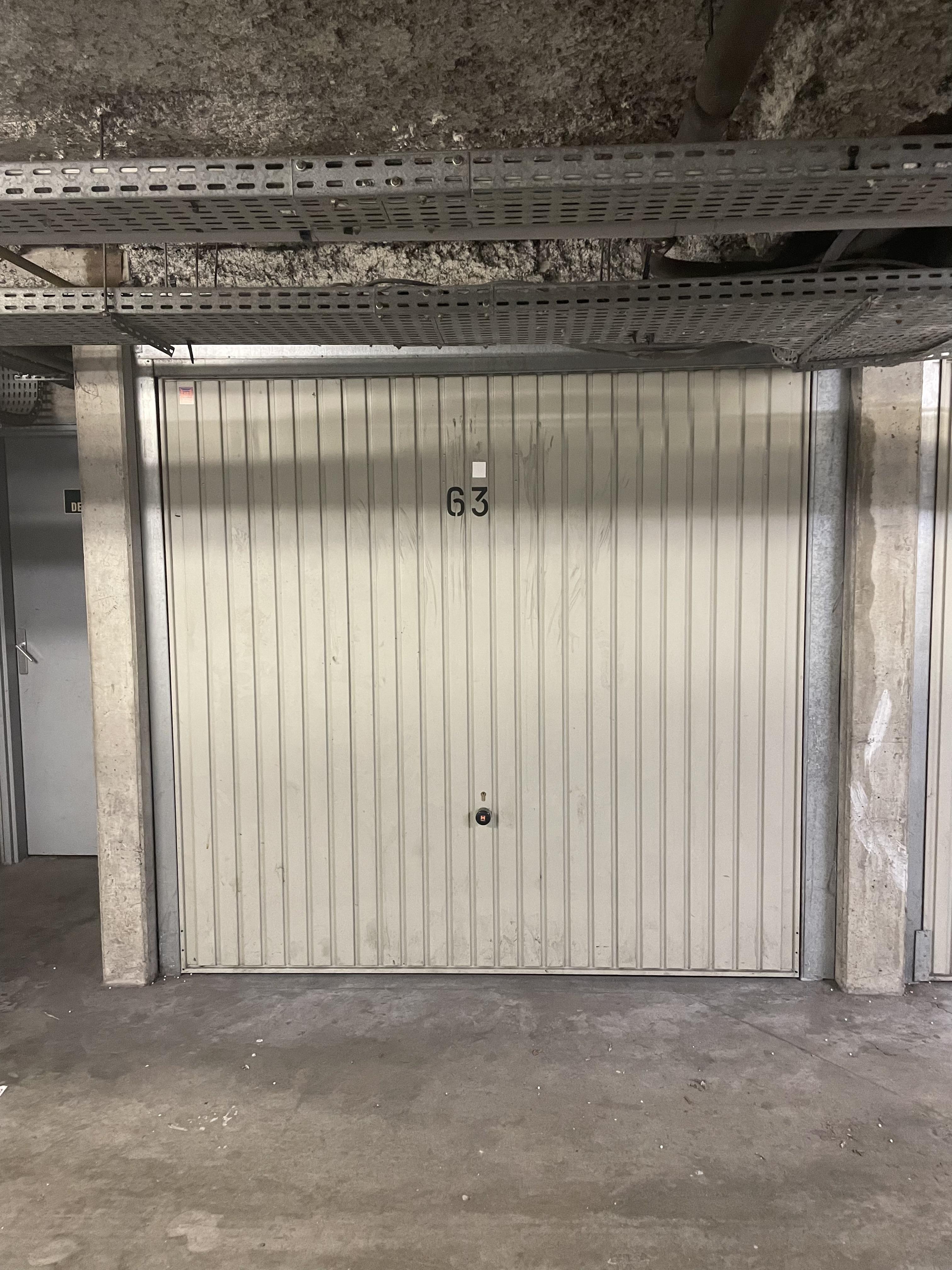Garage Box 12m² - Saint-Jean-de-Braye