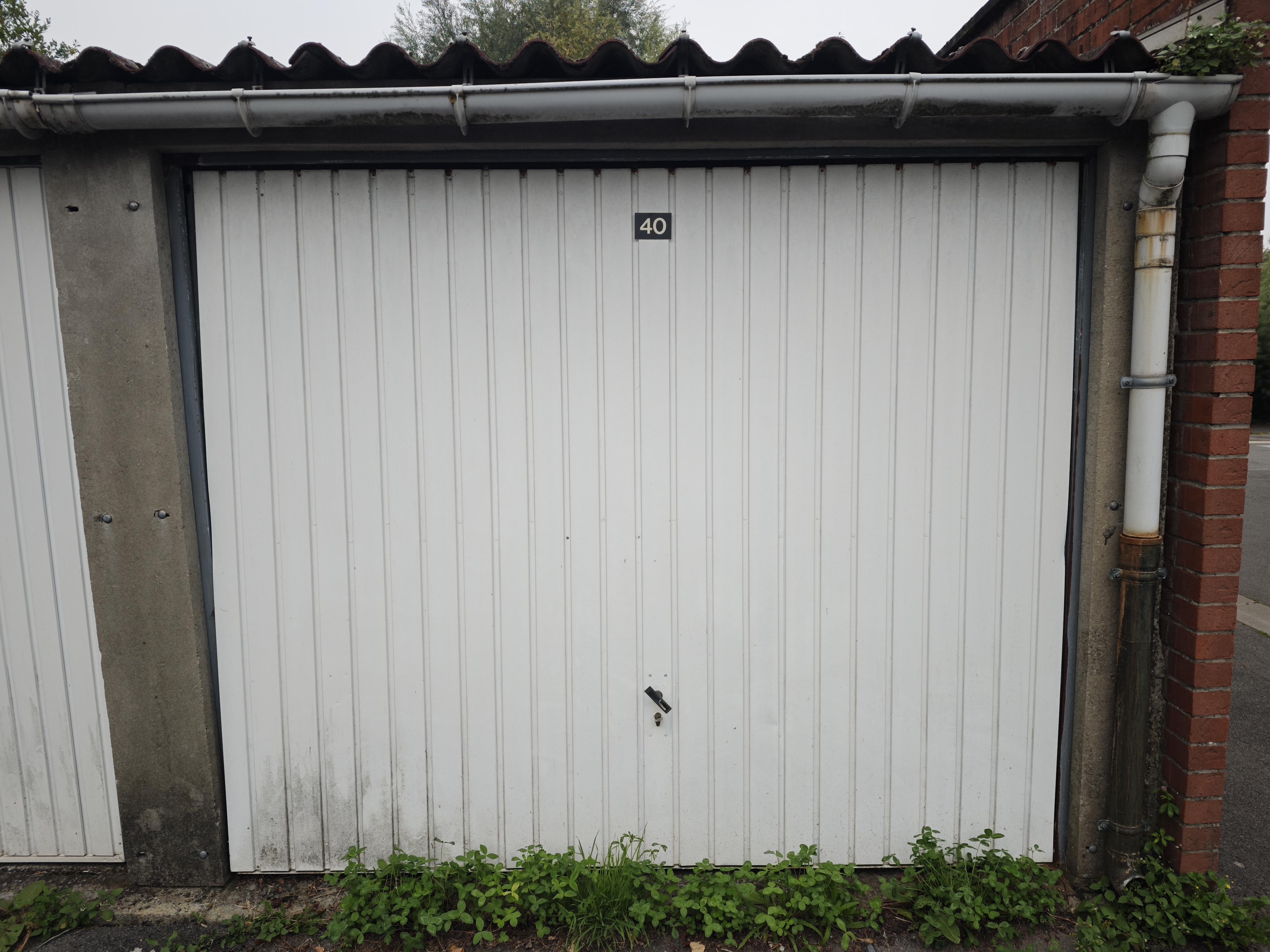 Garage/box de stockage de 13m² à Carvin
