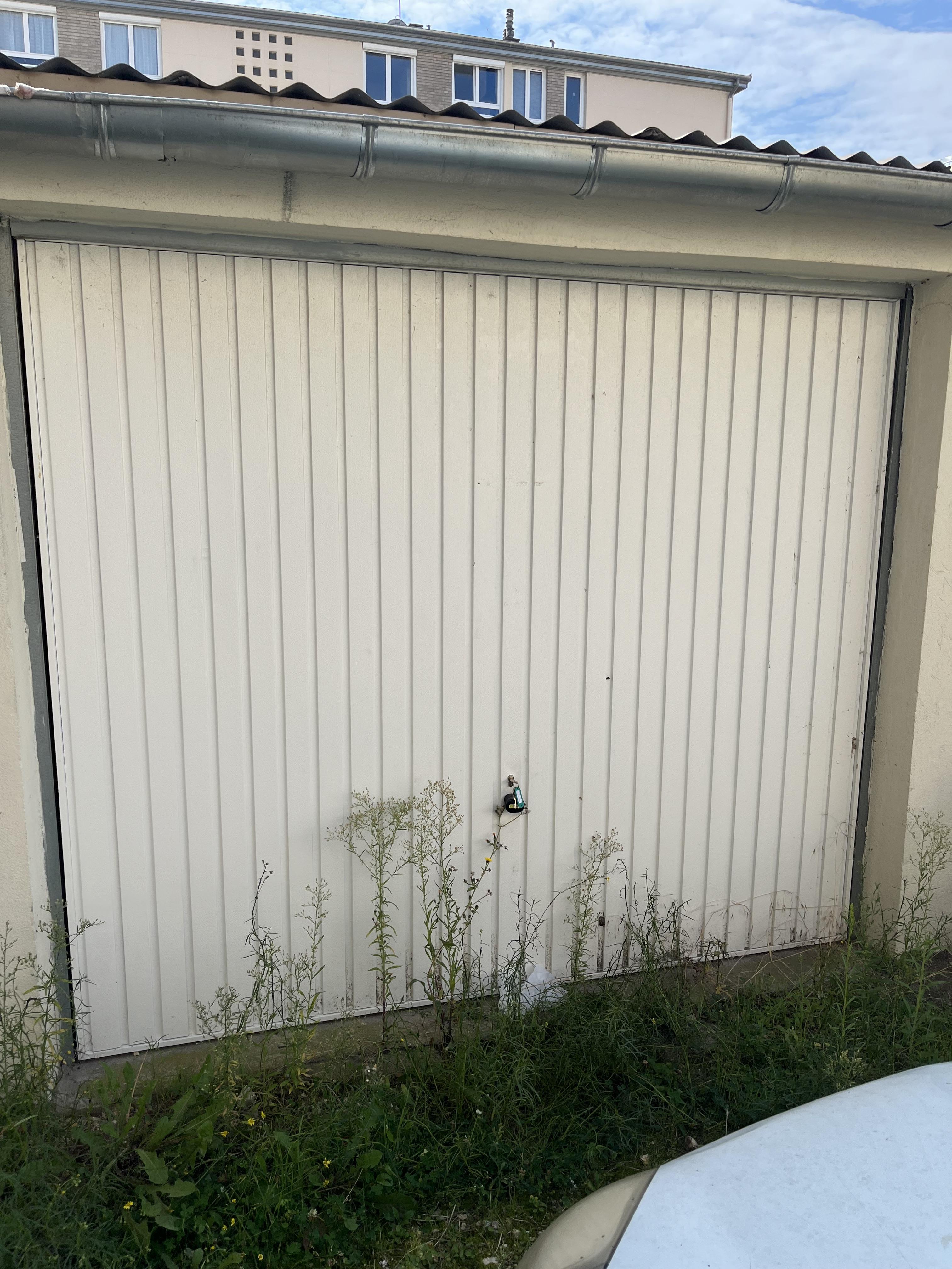 Garage Box Garde de meuble Melun La Rochette
