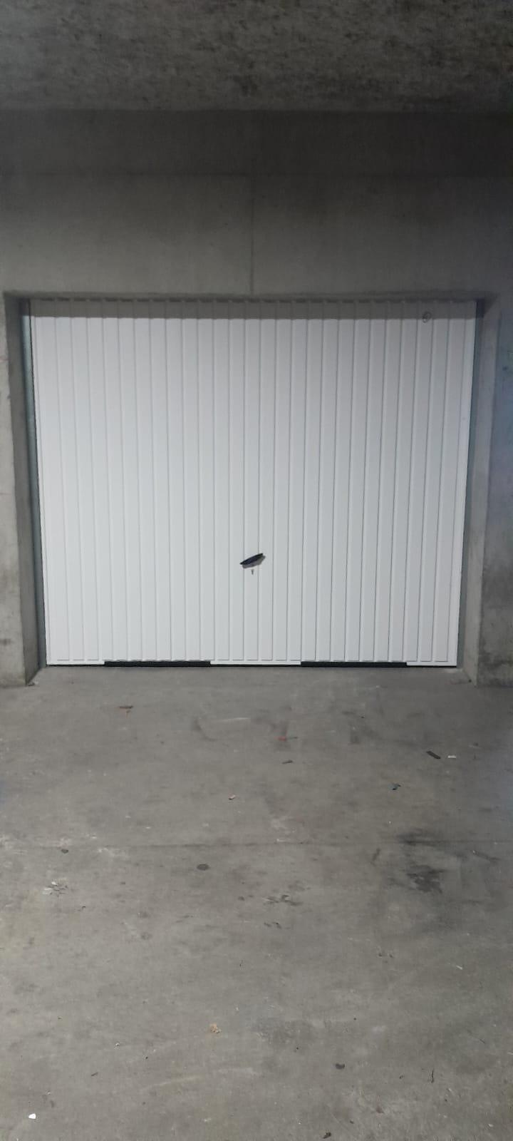 Location Garage 14 m2 à Eybens
