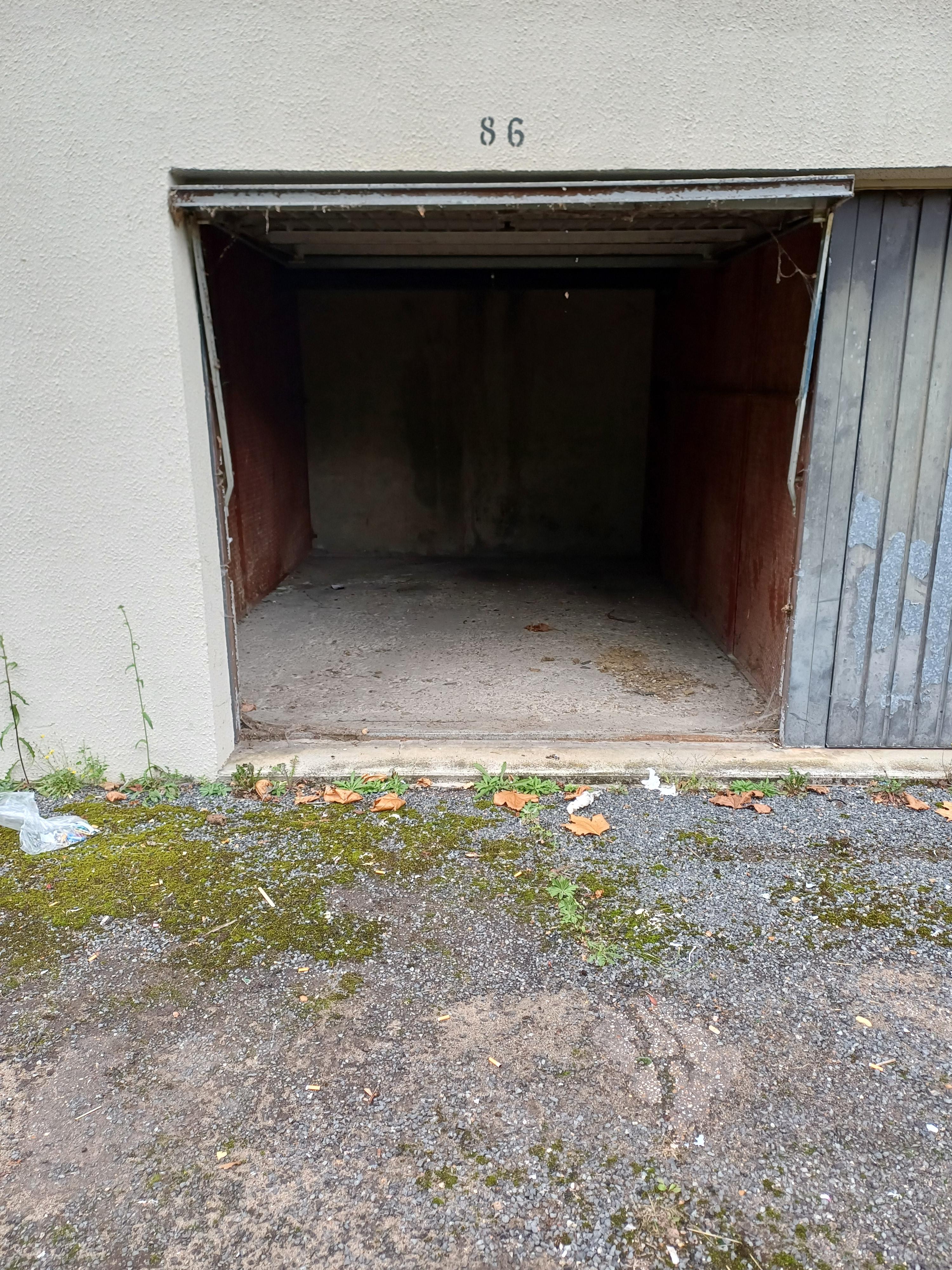 Garage Box 11m² - Châlette-sur-Loing