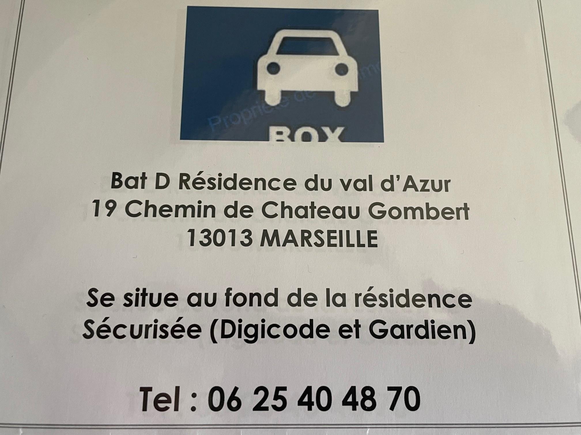 Box de stockage / Garage fermé et Individuel