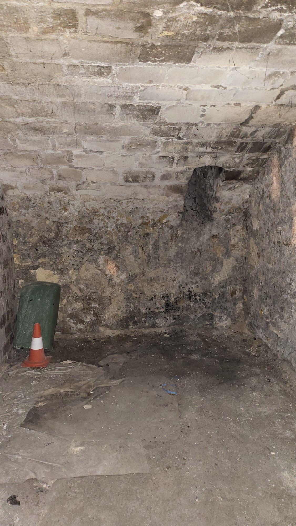 Cave à Bastille