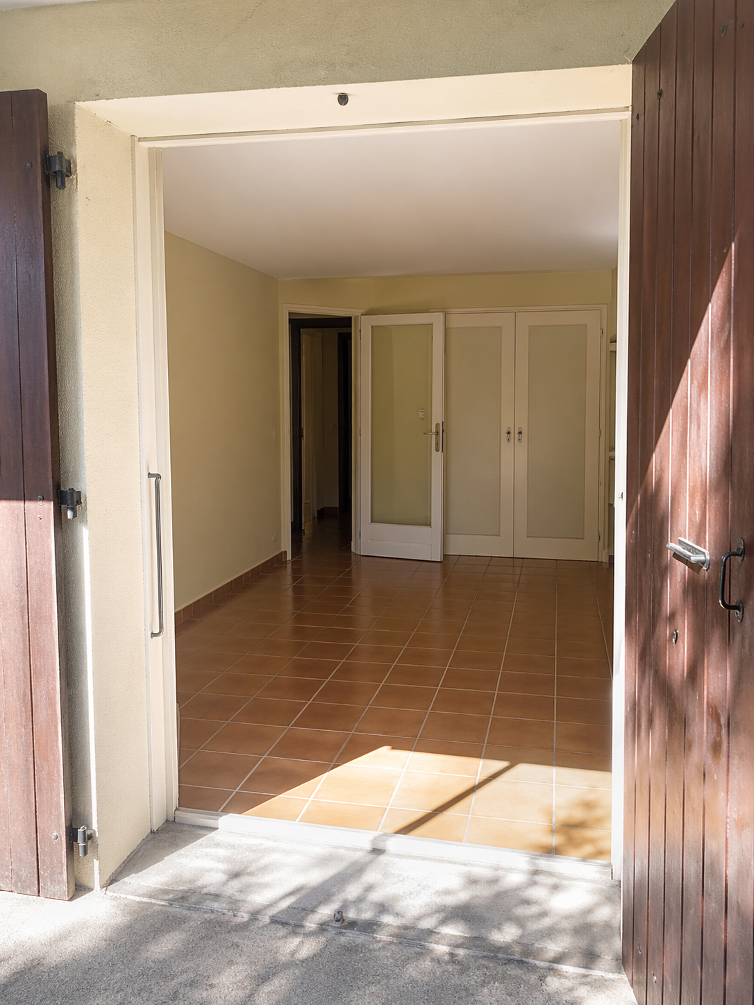 Espace privé • Box de stockage dans maison