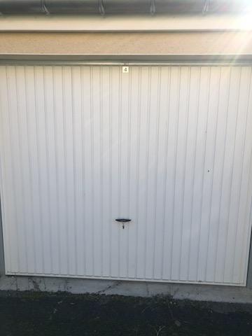 Garage/ Box 15m² à Roppe