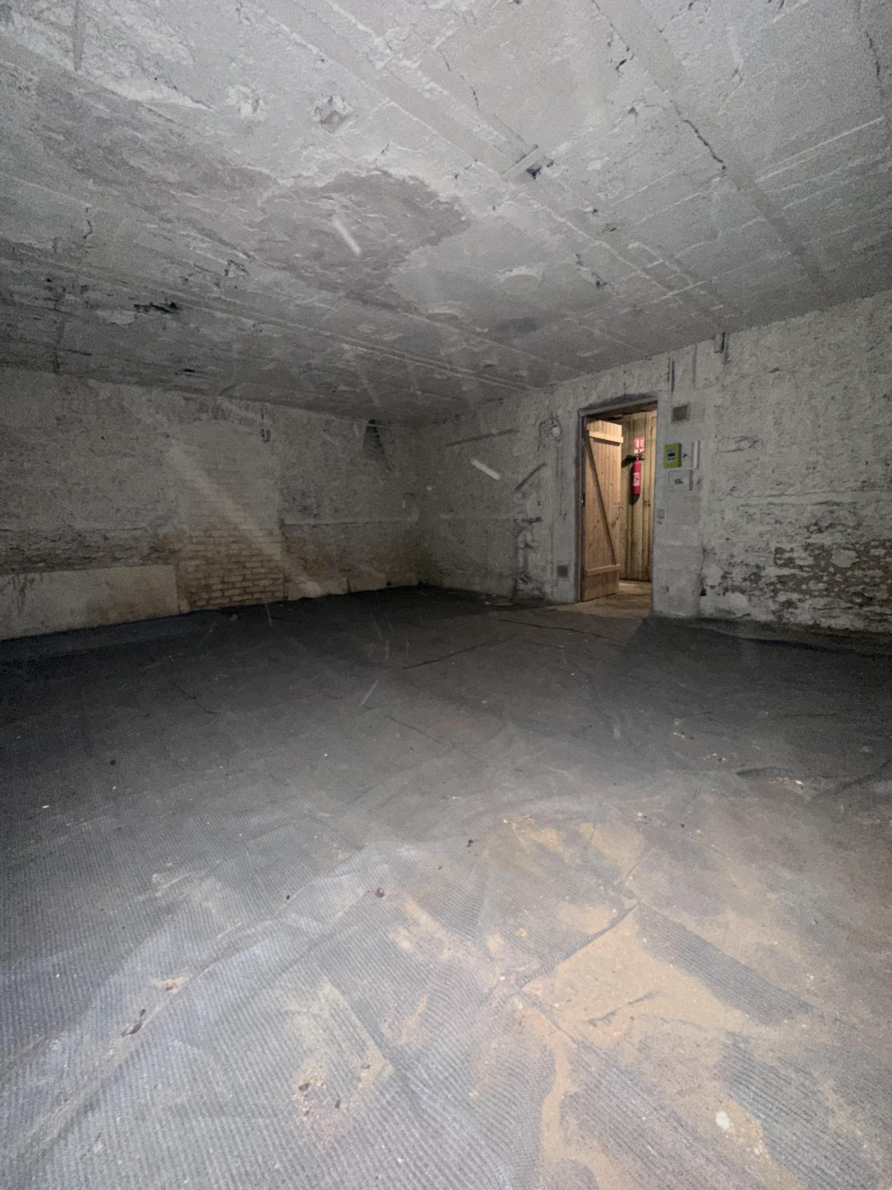 Location d'une cave de 31m² pour du stockage