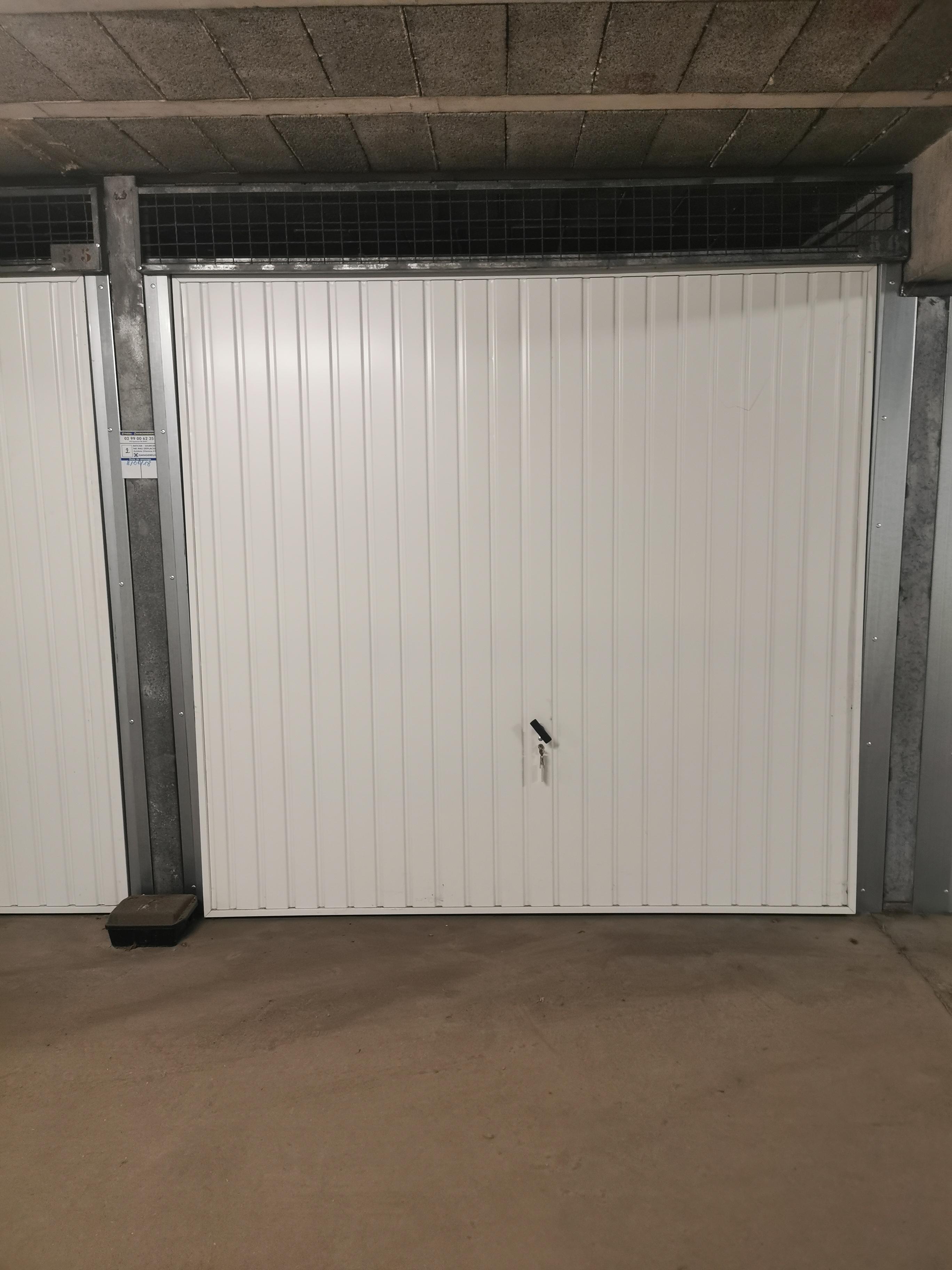 Garage fermé et sécurisé à Rennes