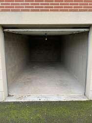 Garage fermé à Orléans