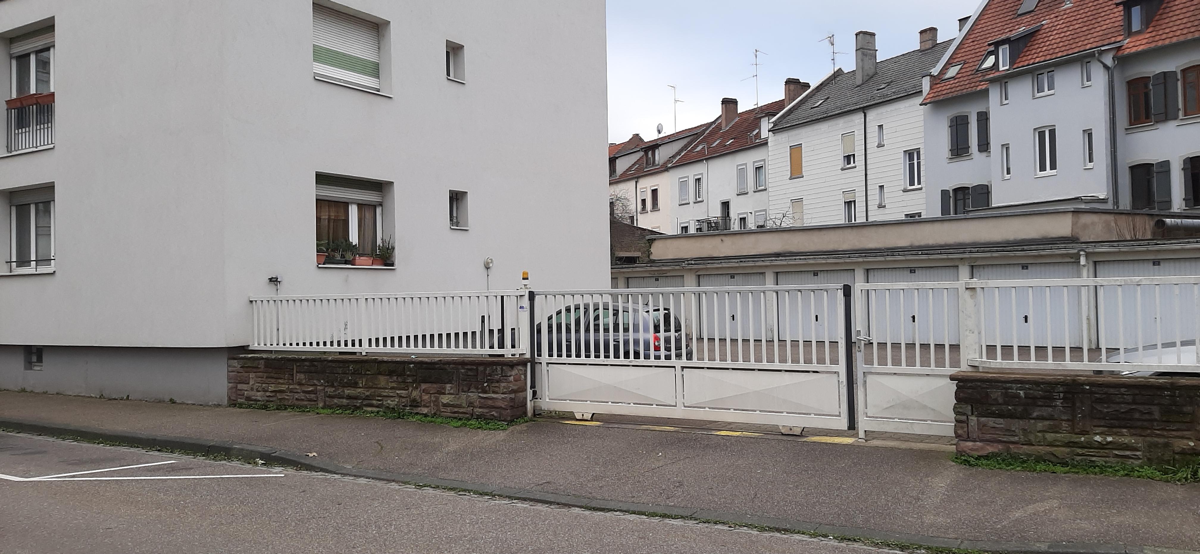 Garage fermé et sécurisé à Strasbourg