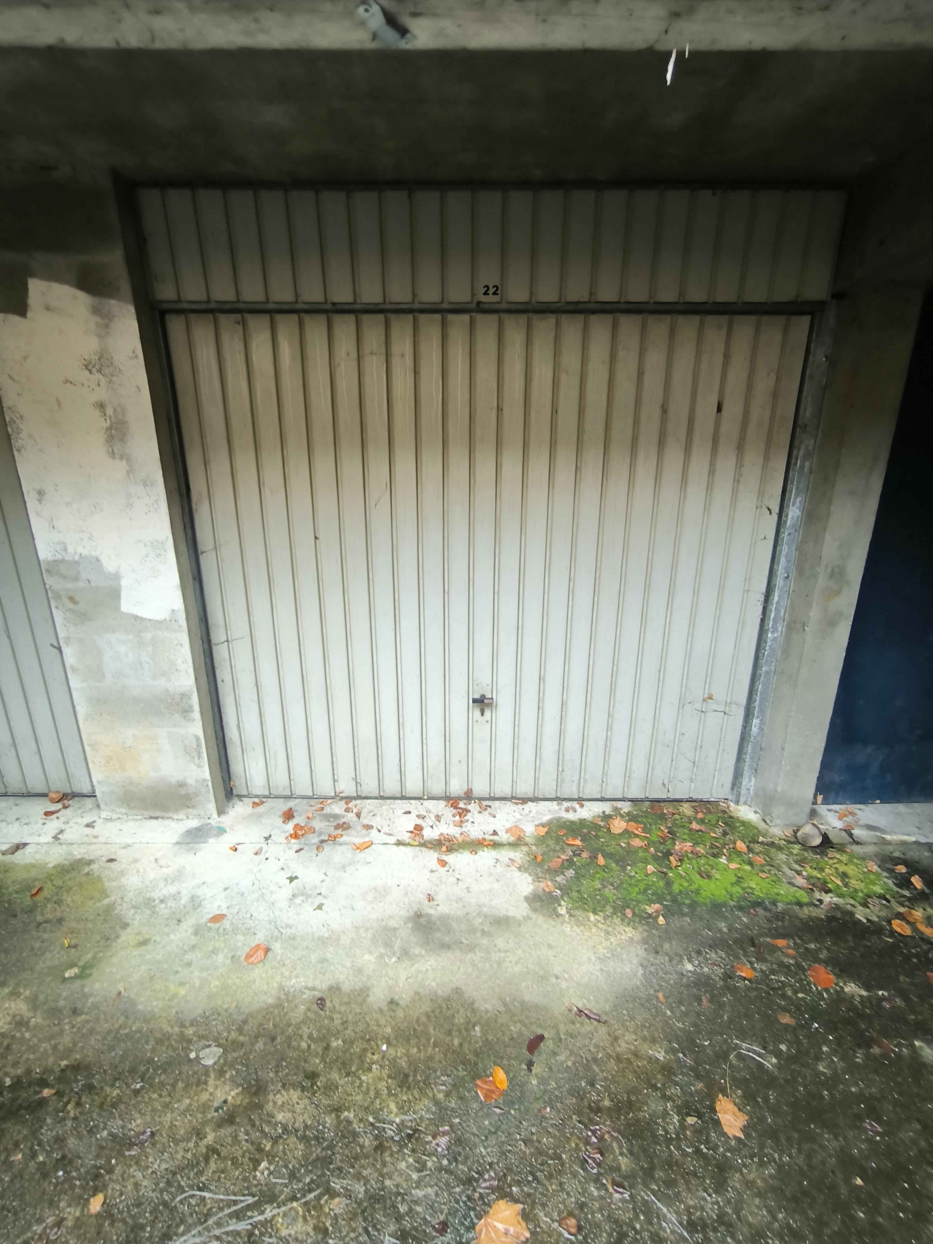 Garage/Box sécurisé à louer