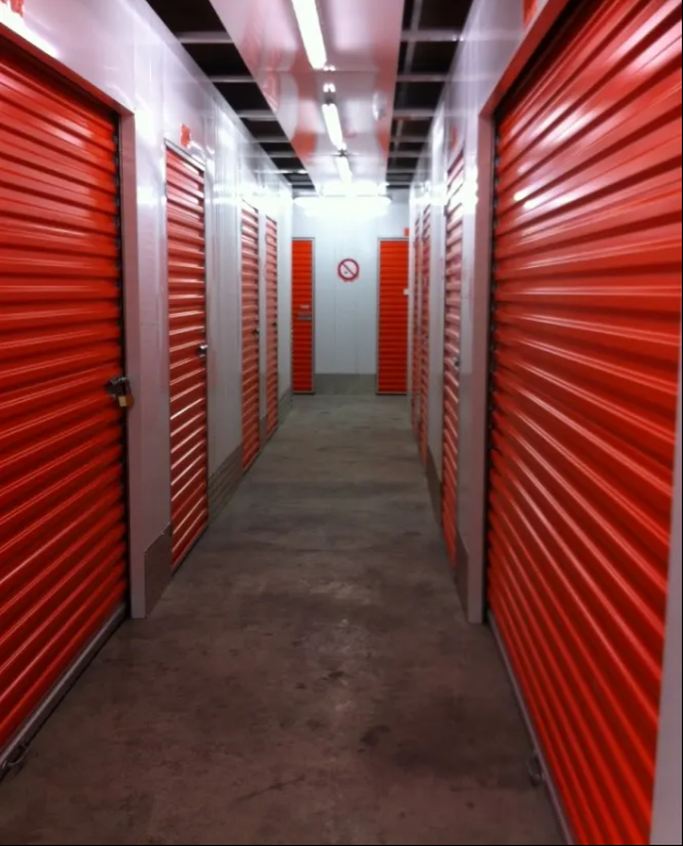 Box de stockage sécurisé - 5.5m² à Serres-Castet