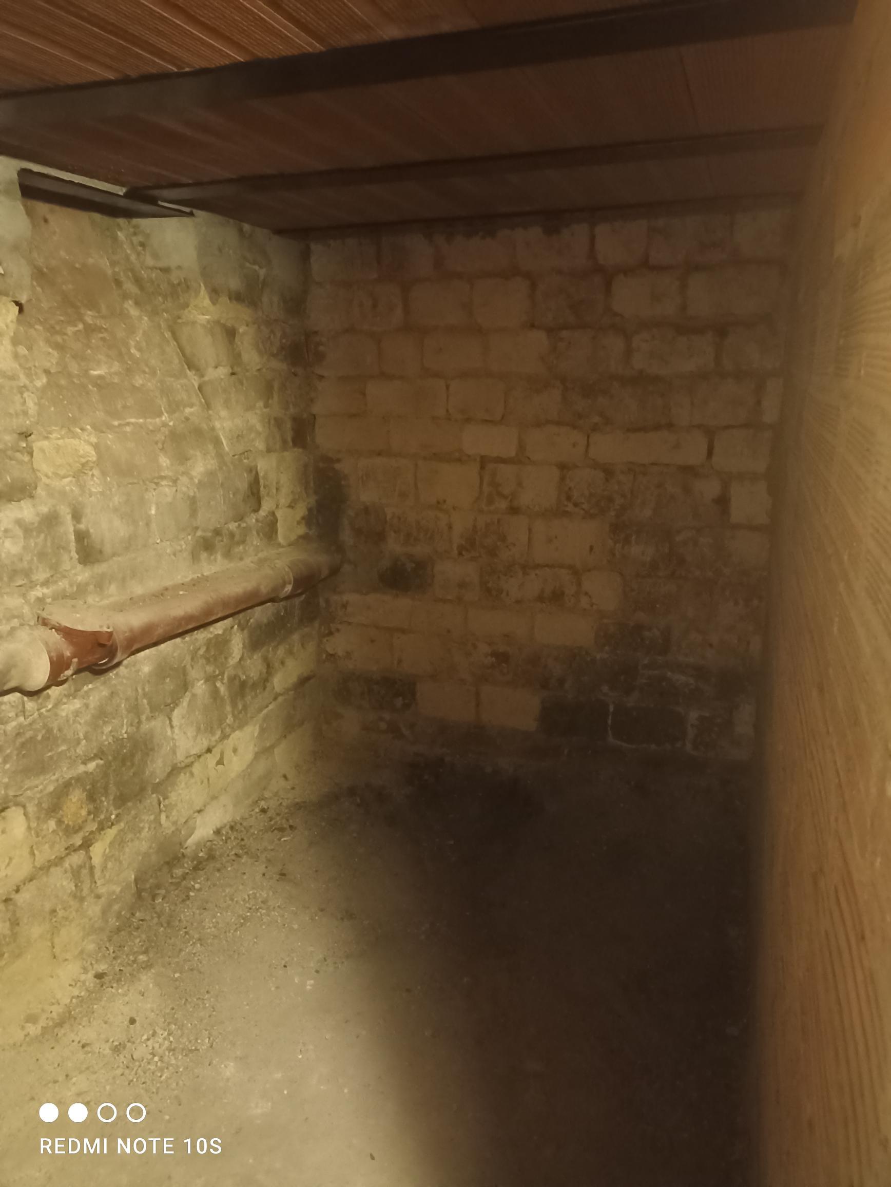 Location Cave 3m2 17e Arrondissement Paris