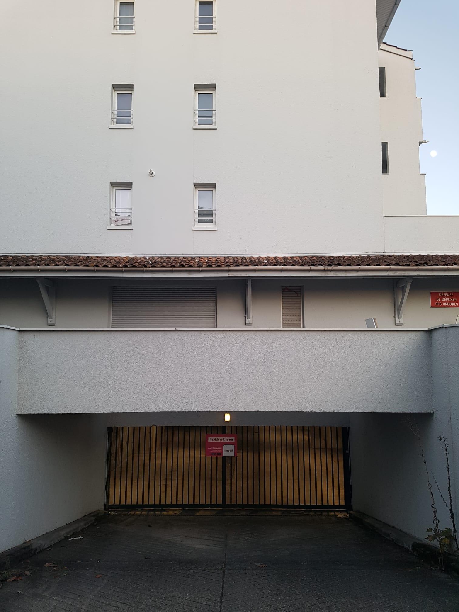 Box de stockage sécurisé Bordeaux Médoquine-Carreire
