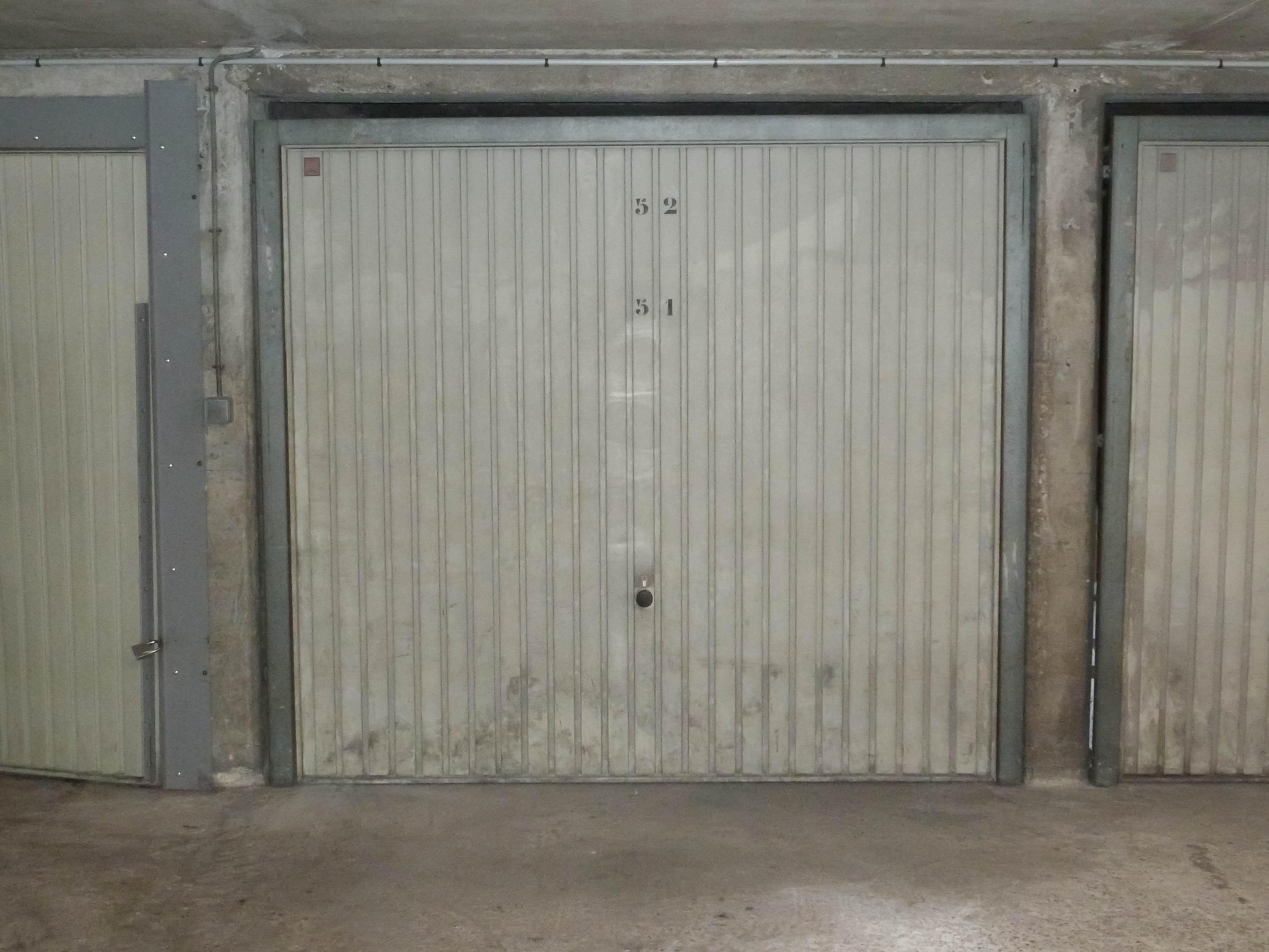 Box qui ferme à clef