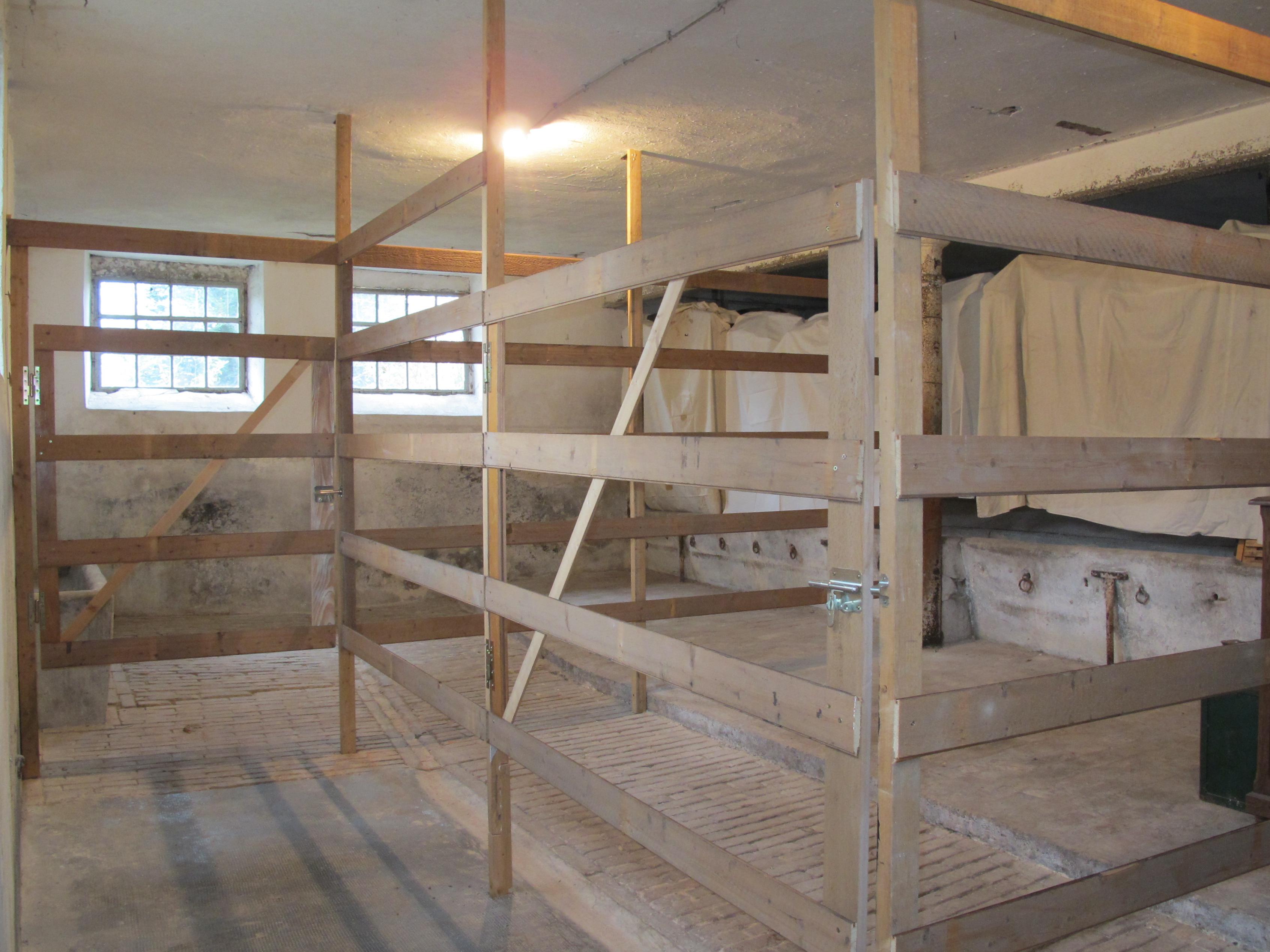 Box de stockage sec et sécurisé 13 m2