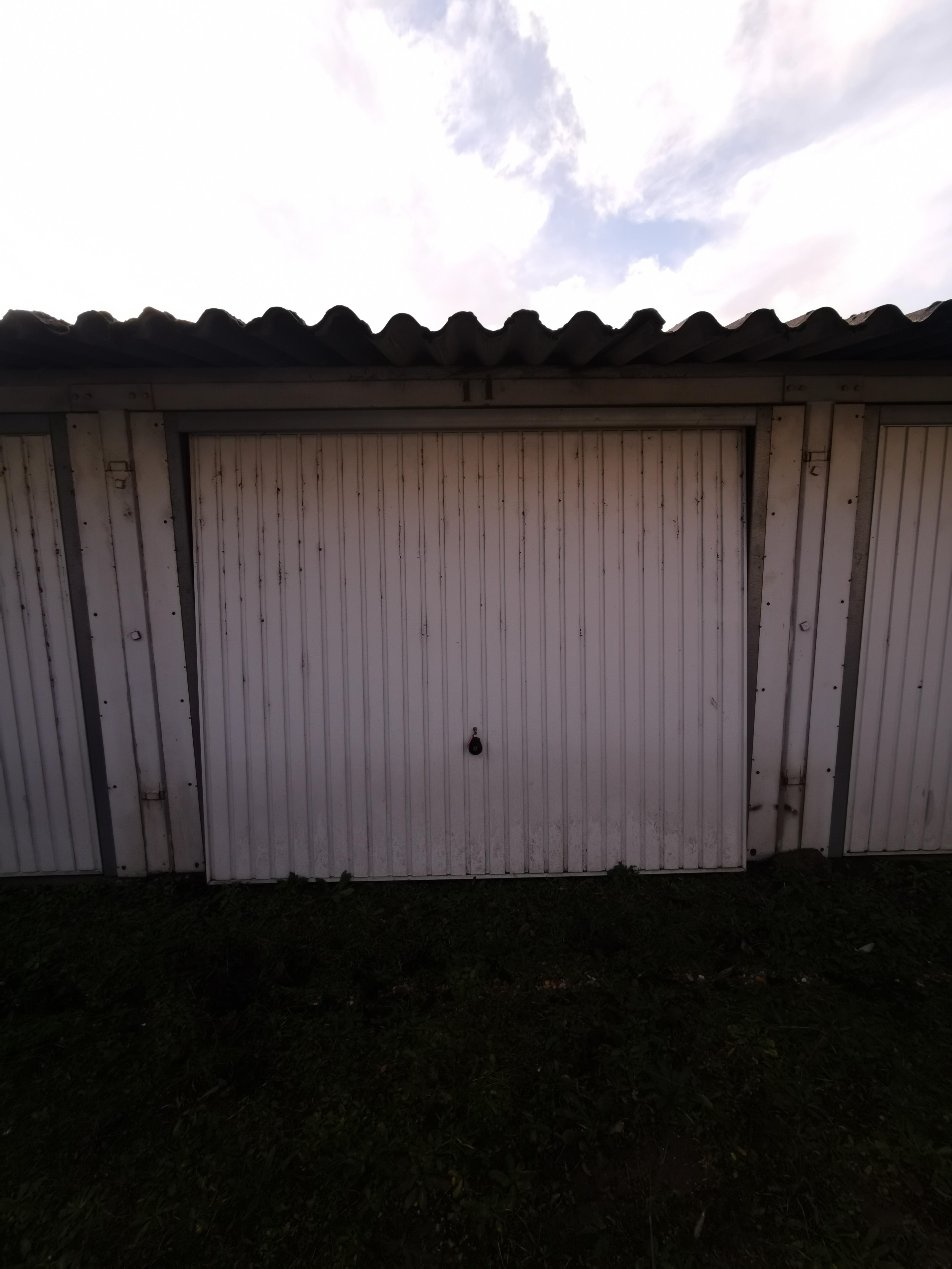 Garage/box fermé à Orléans