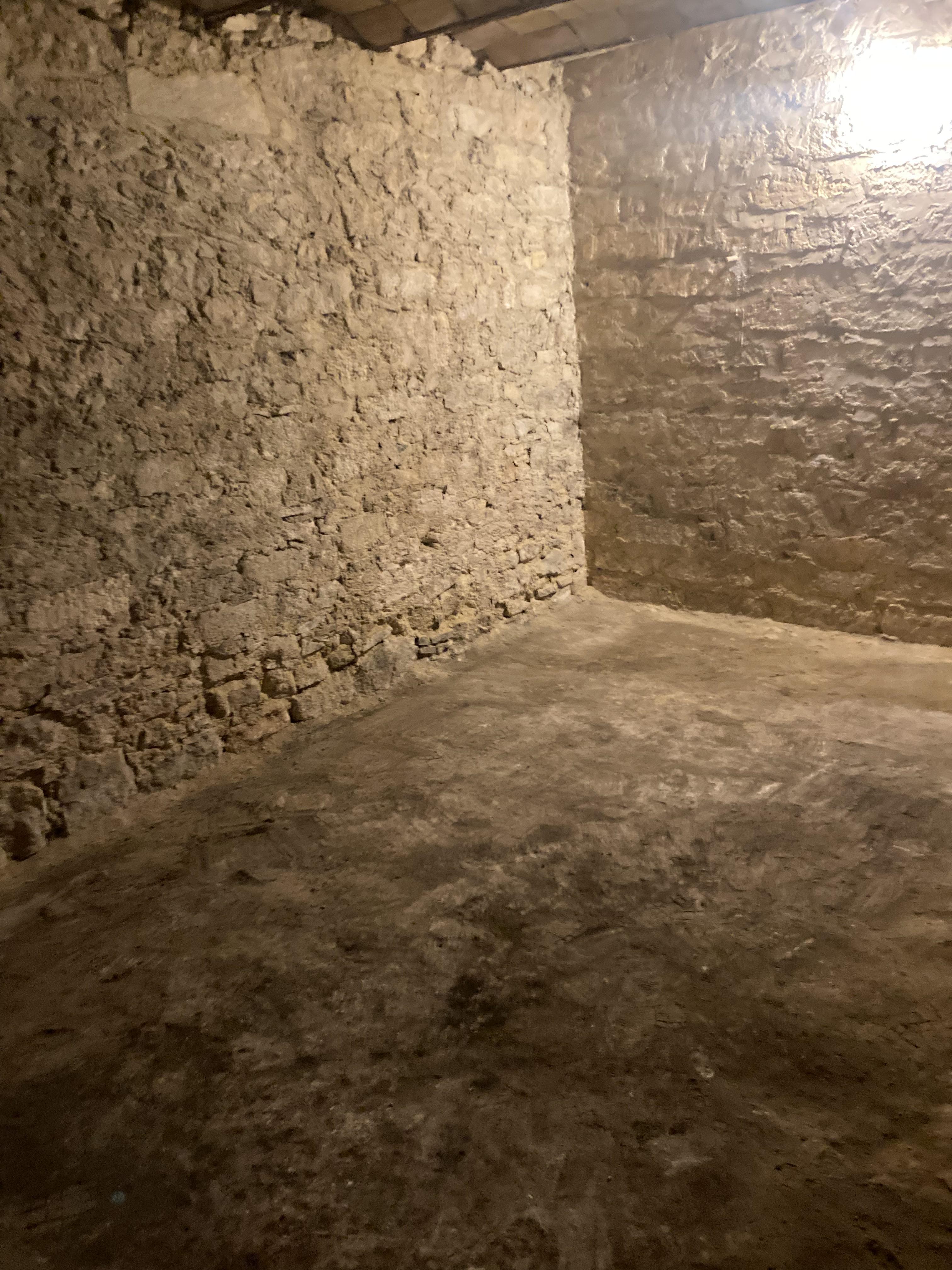 Cave de 15m² à Montpellier, proche de la