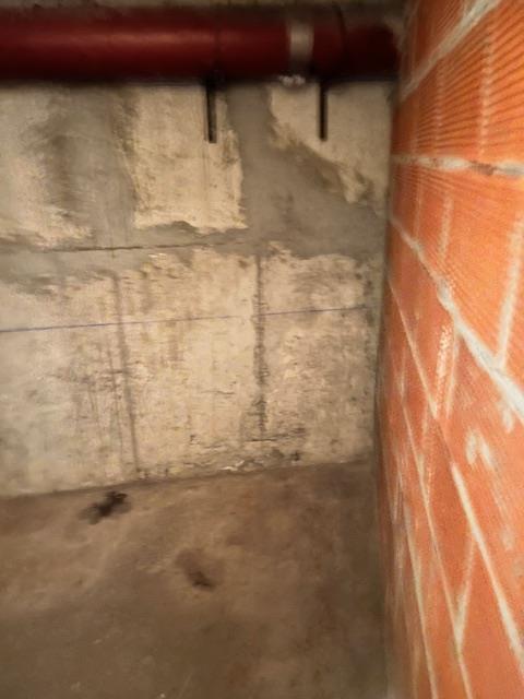 CAVE EN SOUS-SOL SECURISEE