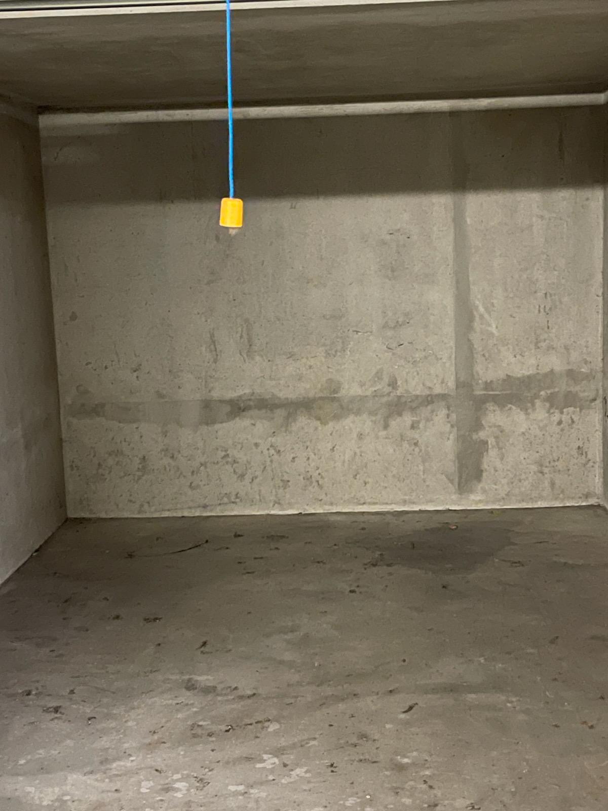 Garage/ Box - 10m² - Saulx-les-Chartreux
