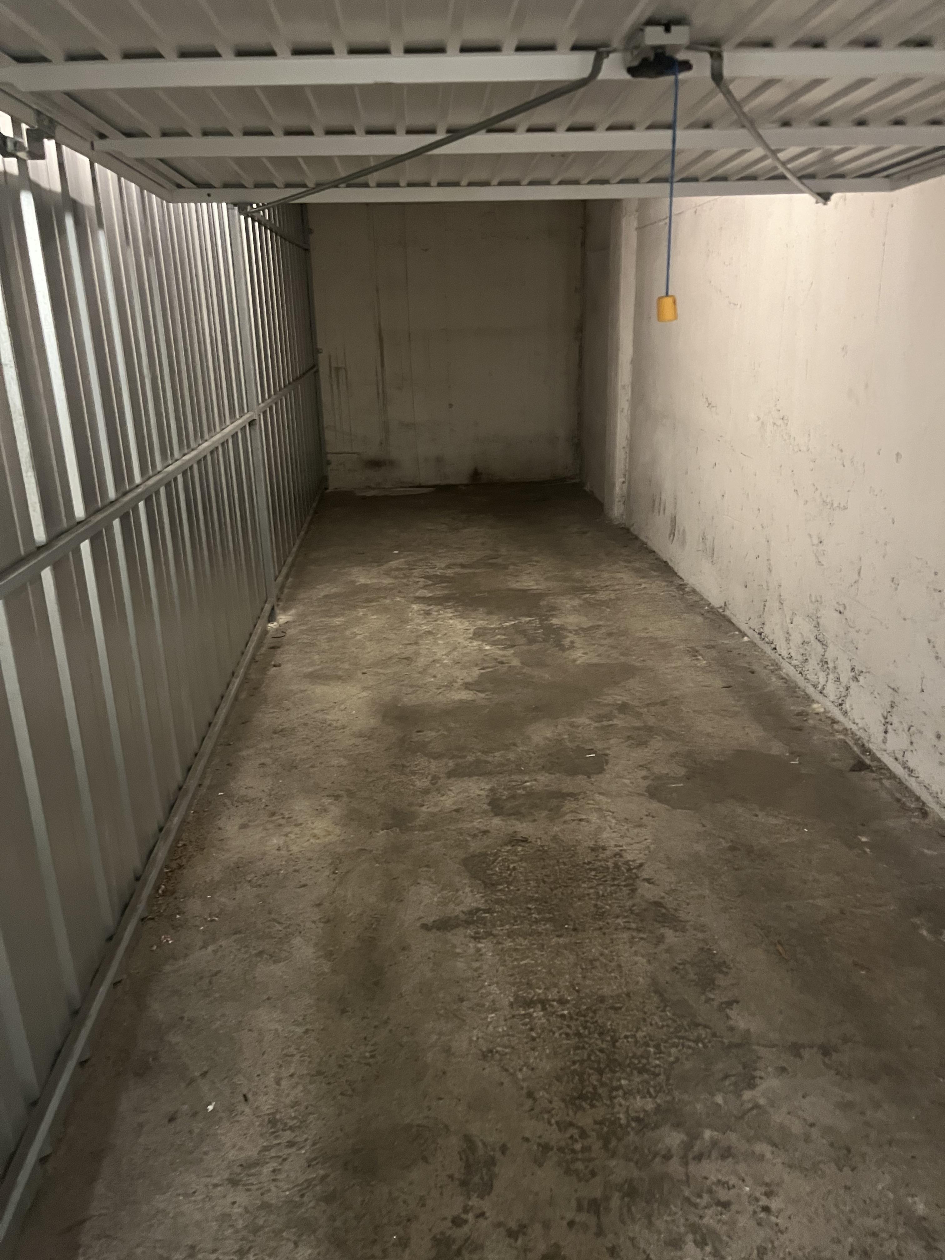 Box n° 319 - 16m² - Rue de