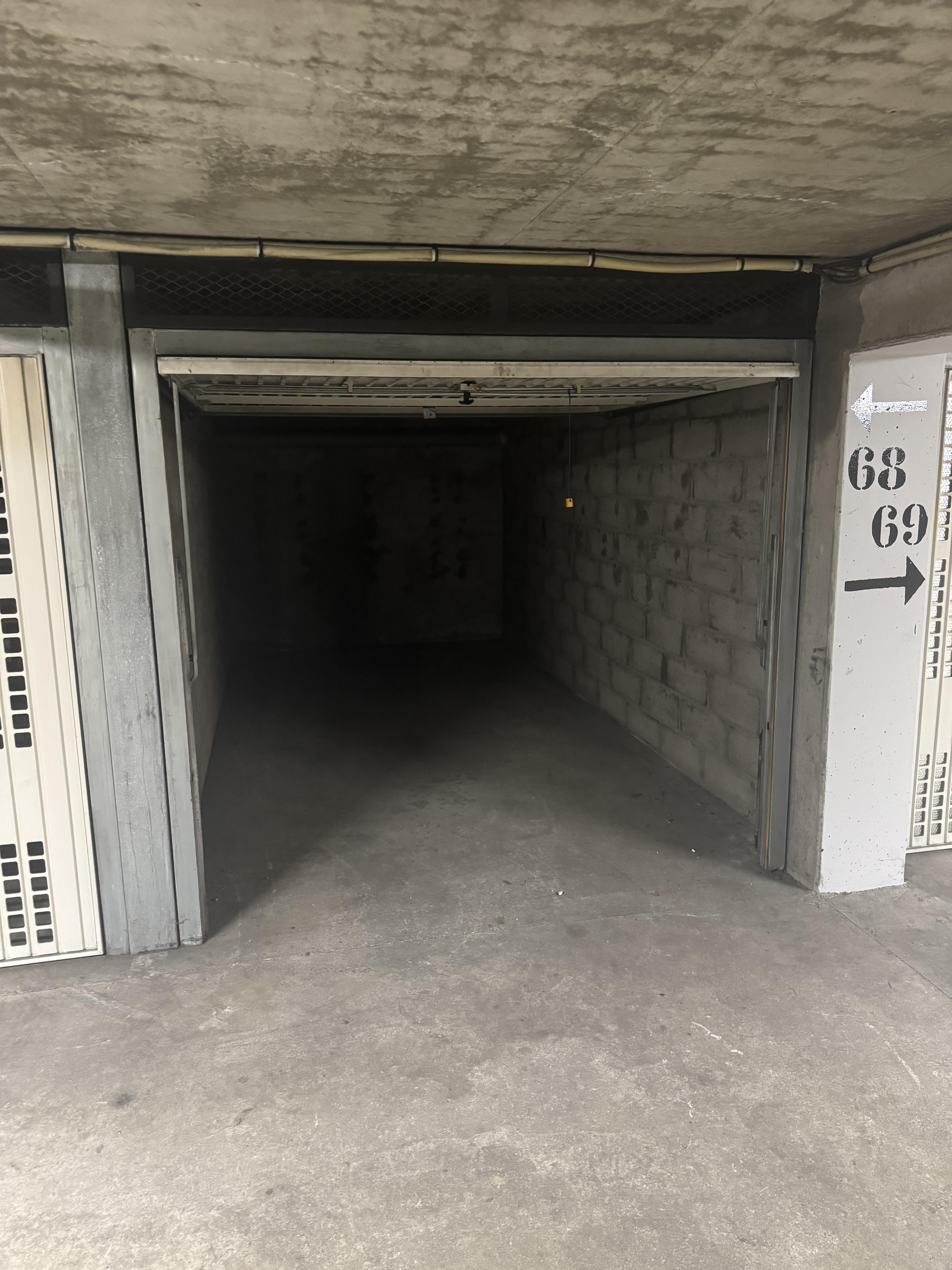Garage/Box 11m² à Rambouillet