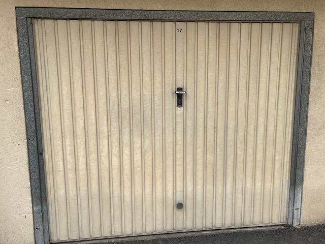 Garage/ Box - 14m² à Pau
