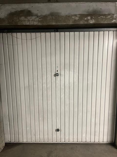 Garage/ Box 12m² - Pau
