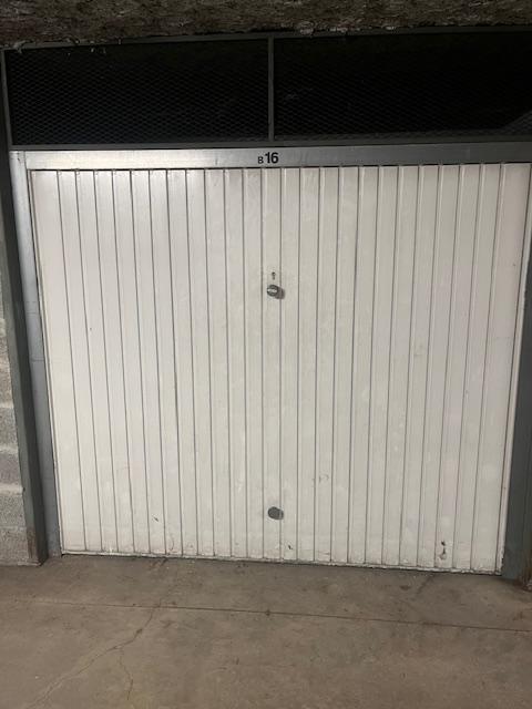 Garage/ Box 15m² - Pau
