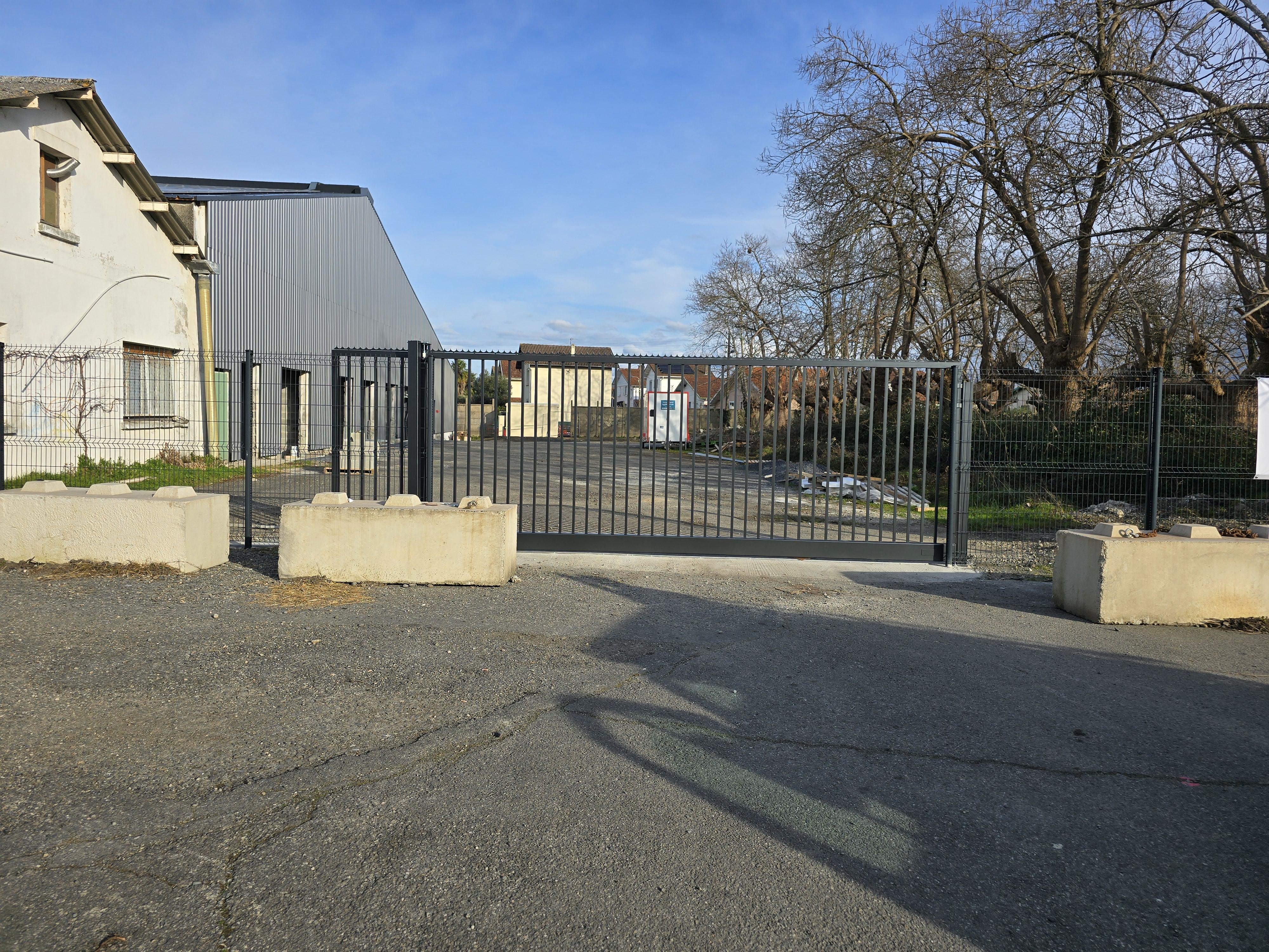 Box de stockage sécurisé dans centre