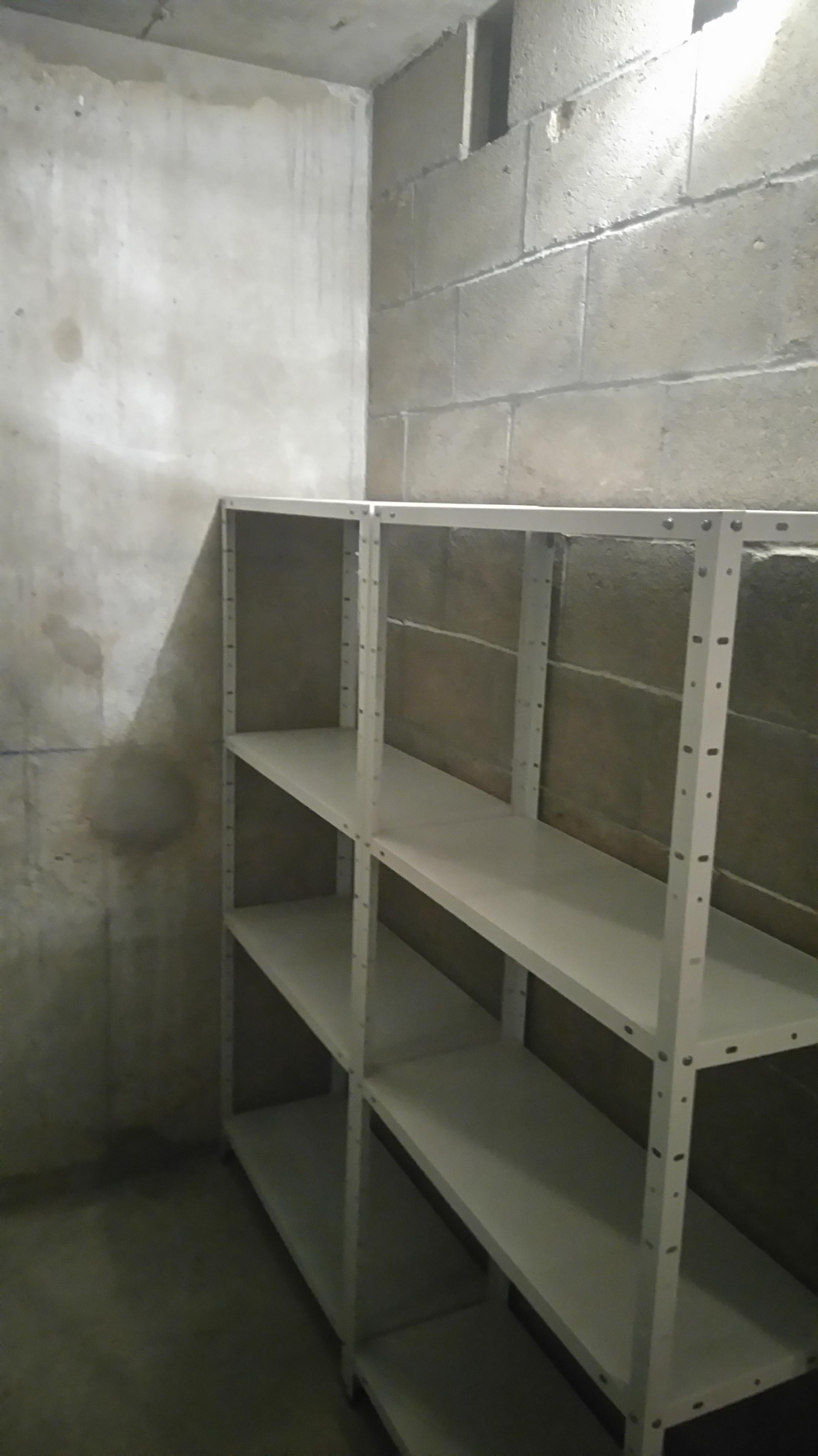Box de stockage - accès par ascenseur