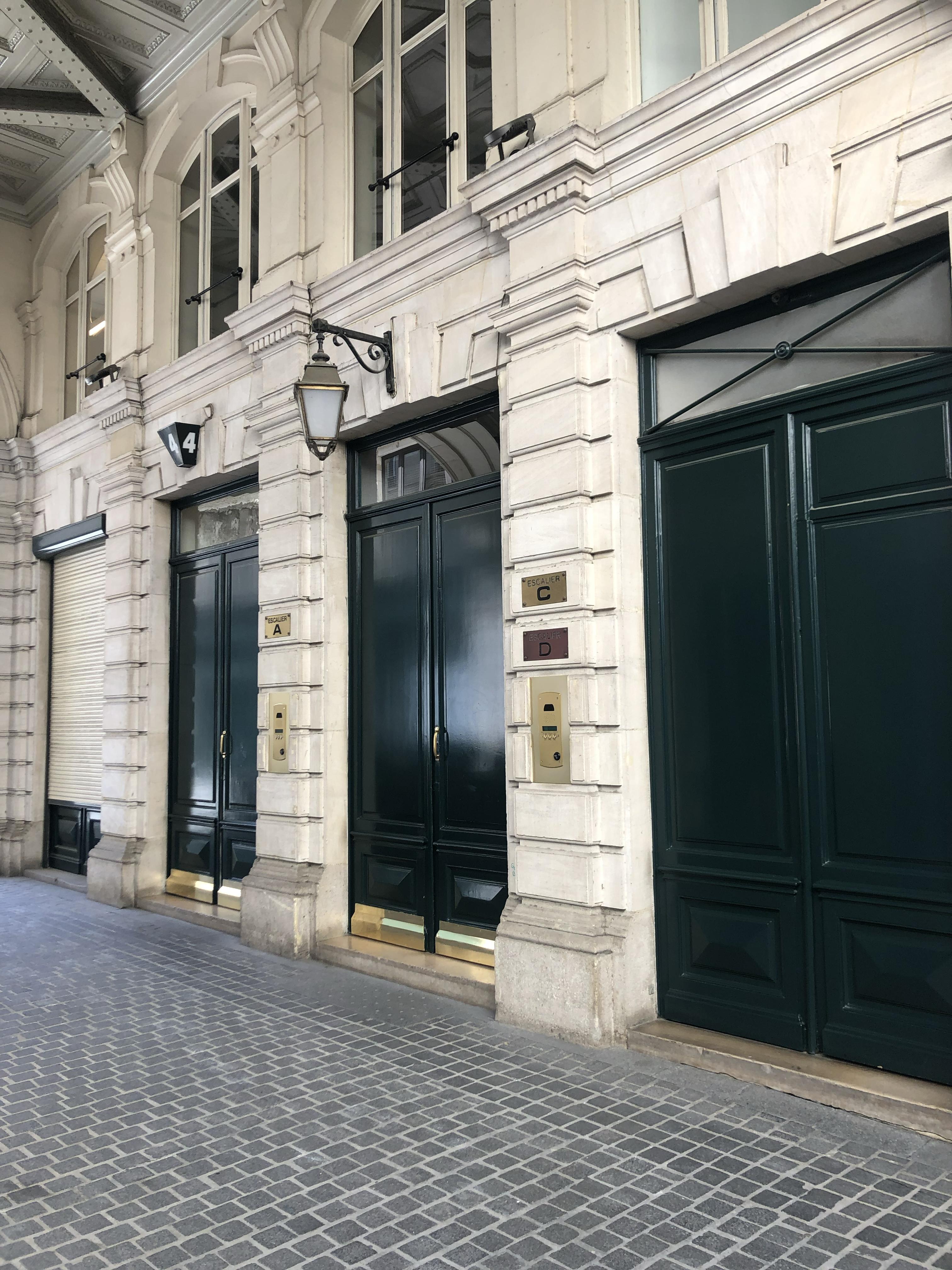 Espace privé • Cave sécurisée 39m2 - Paris