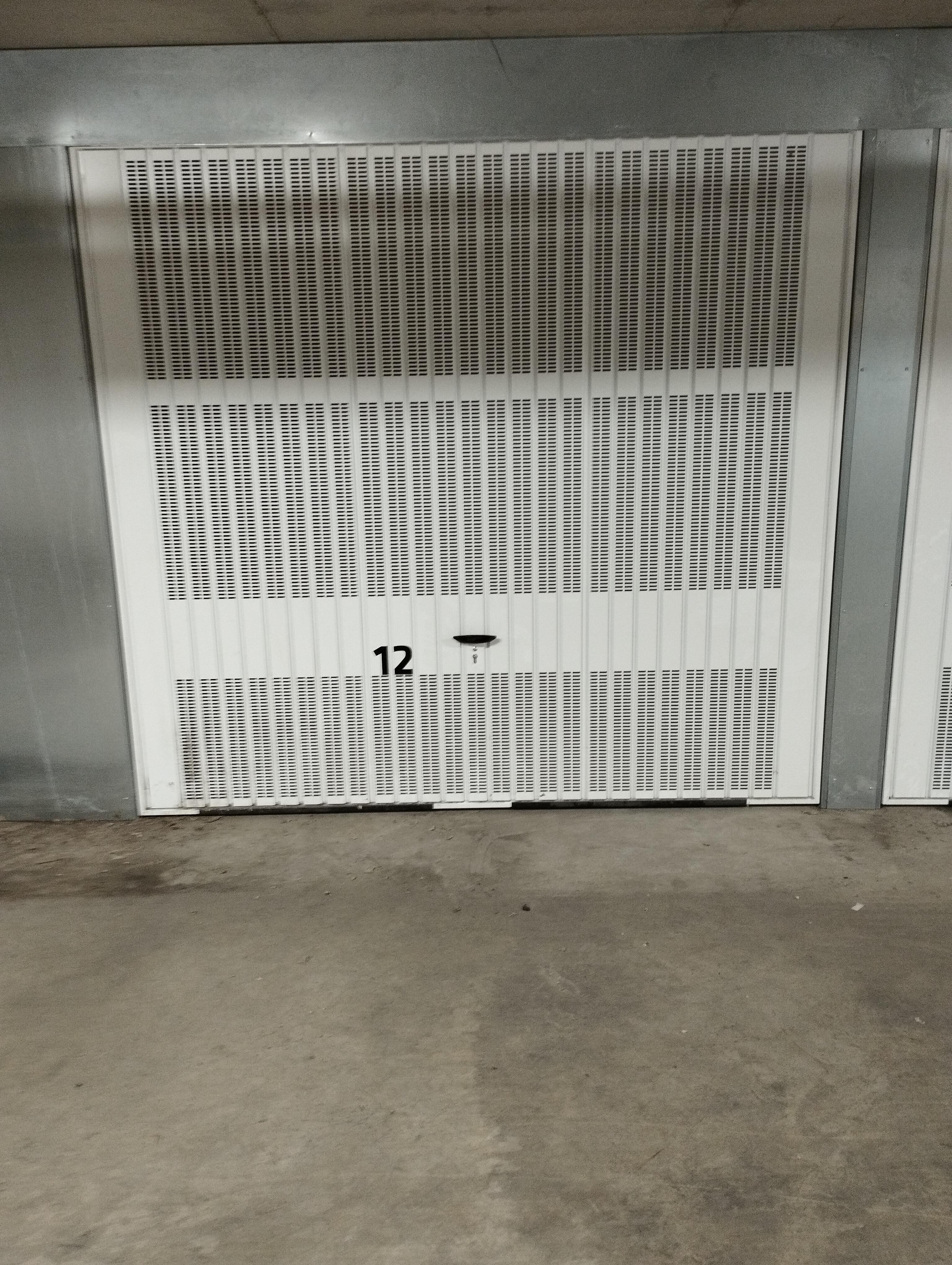 Garage/Box - 13m² - Pierre-Bénite