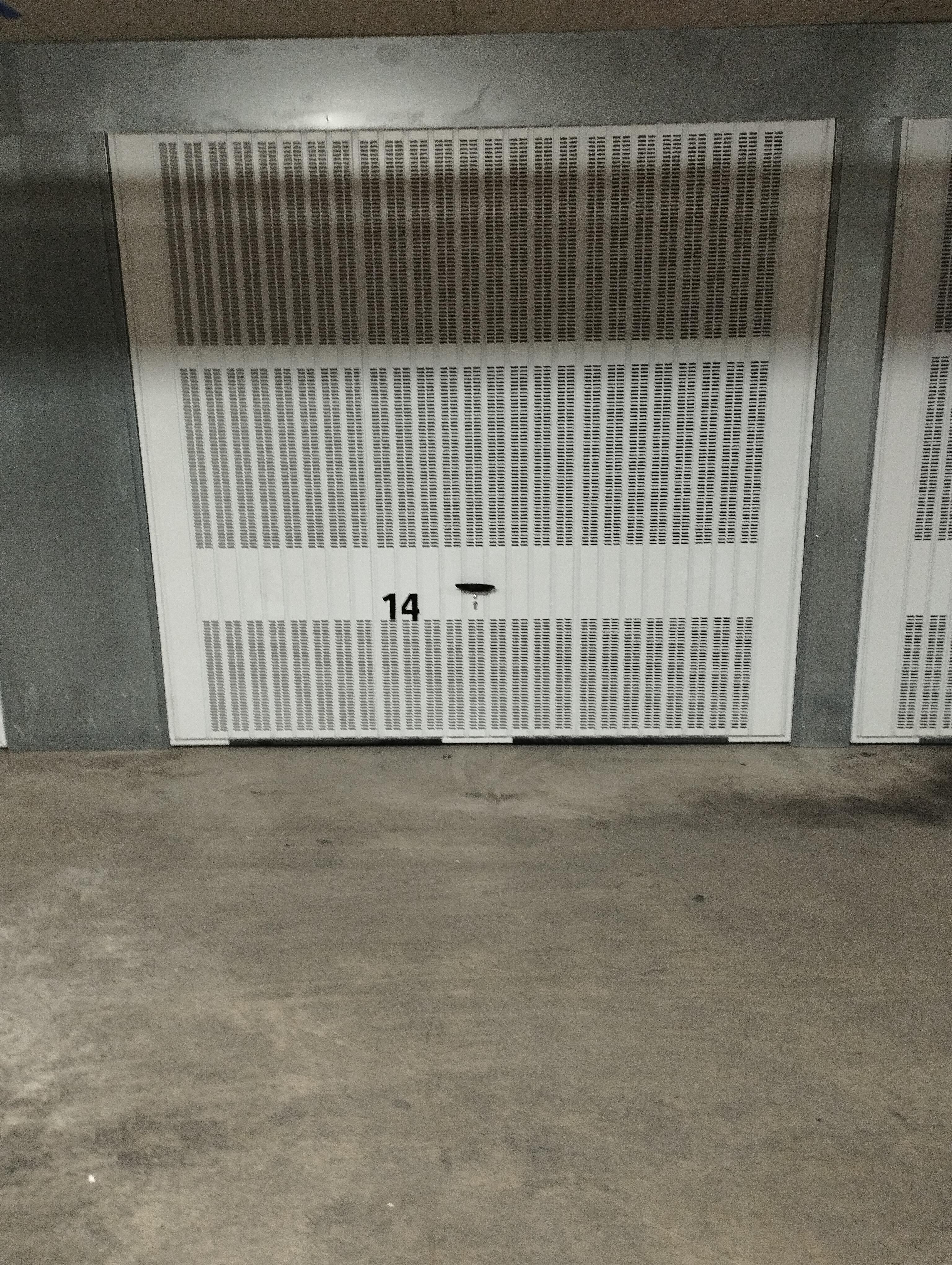 Garage/Box - 13m² - Pierre-Bénite