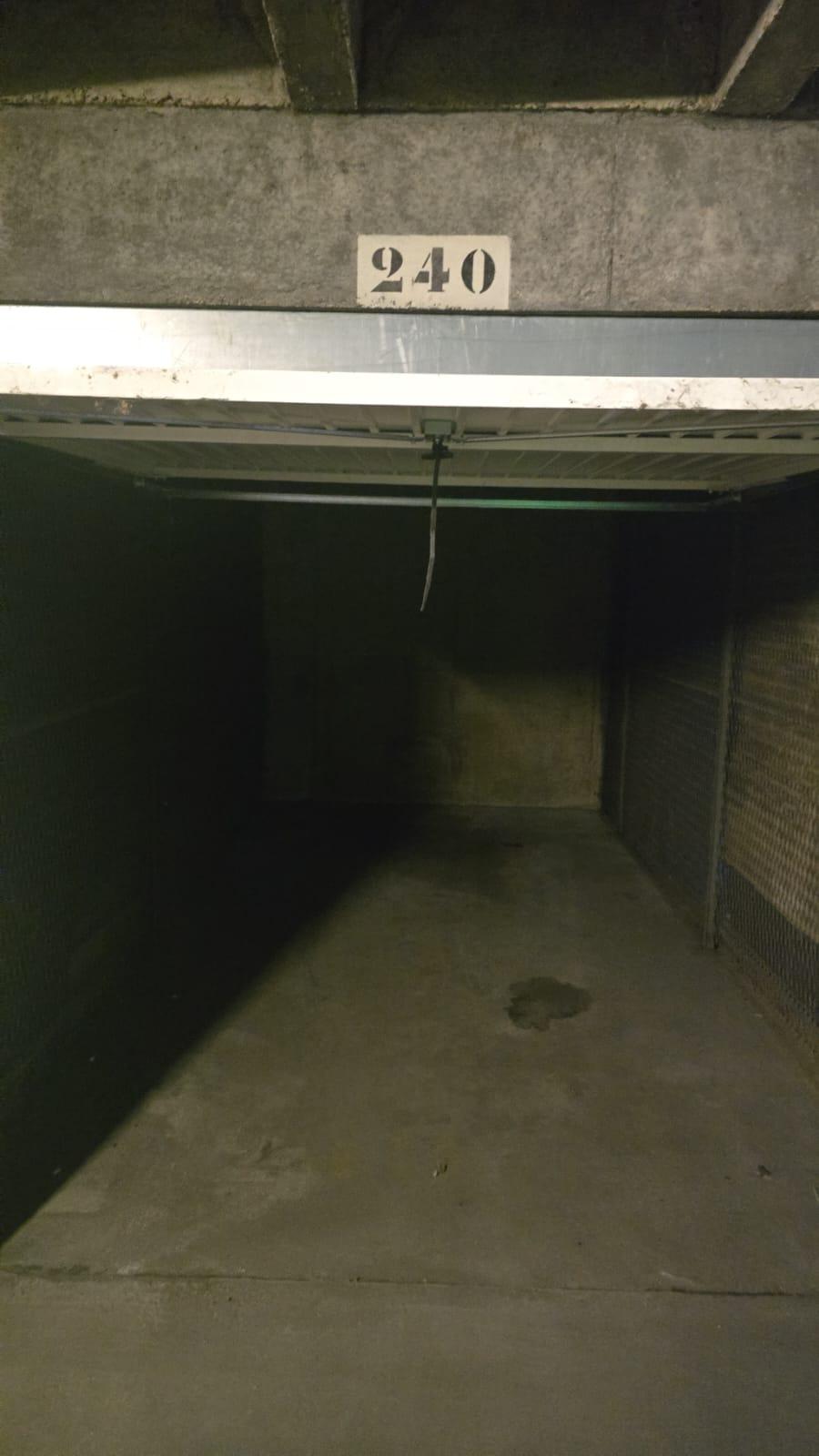 Garage Box 12m² à Dourdan