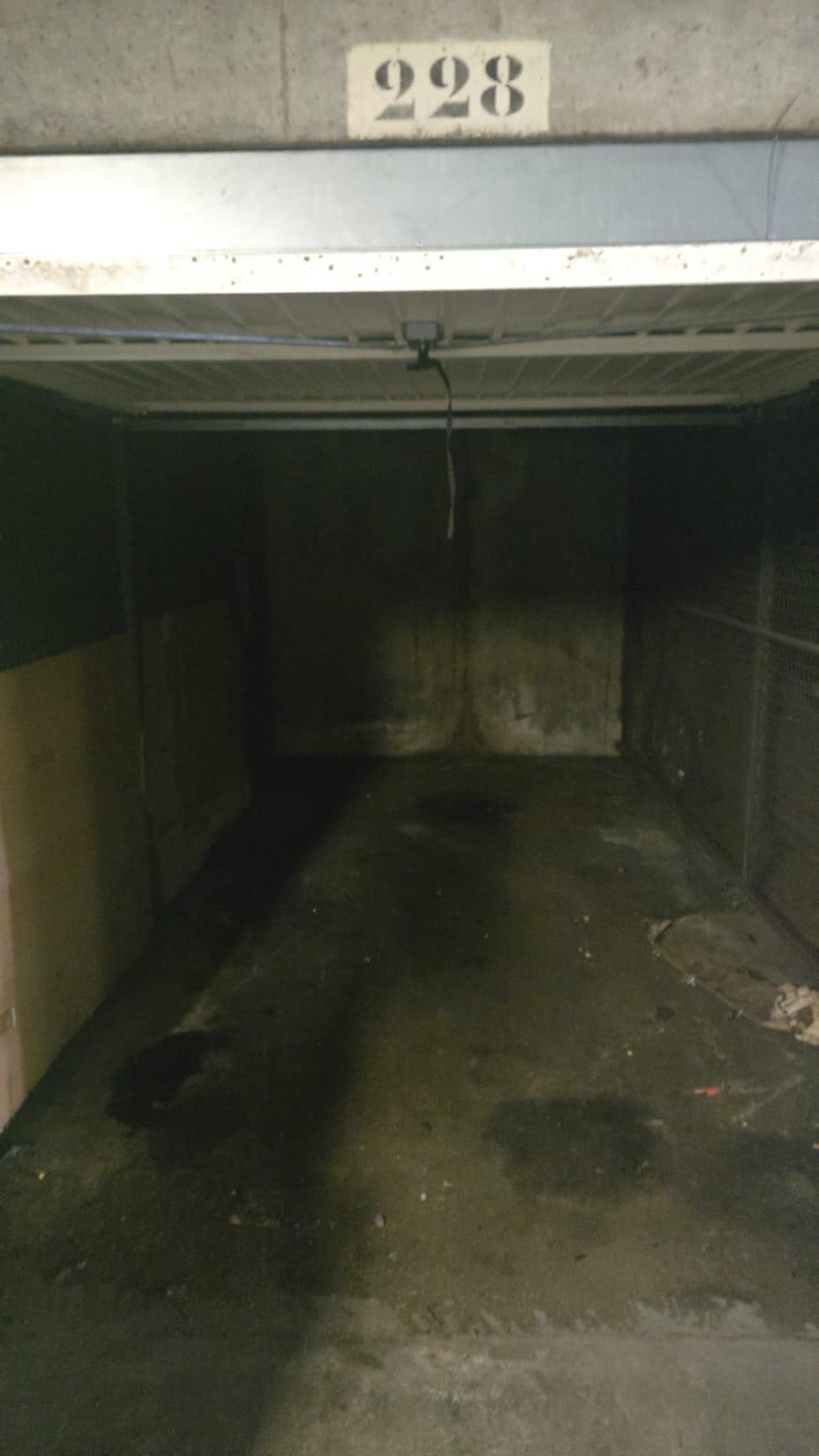 Garage Box 12m² à Dourdan