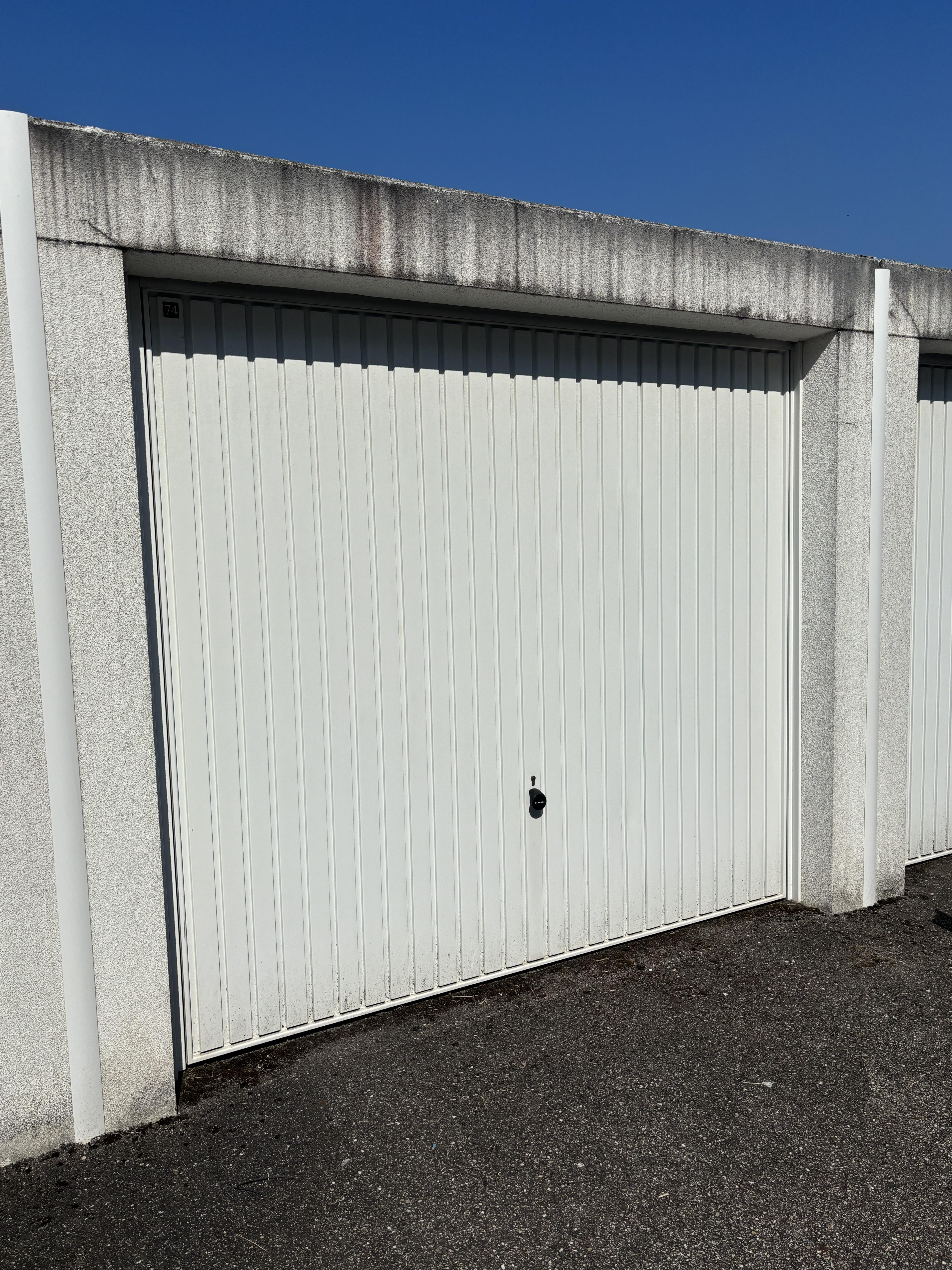 Garage/ Box 14m² - Blénod-lès-Pont-à-Mousson